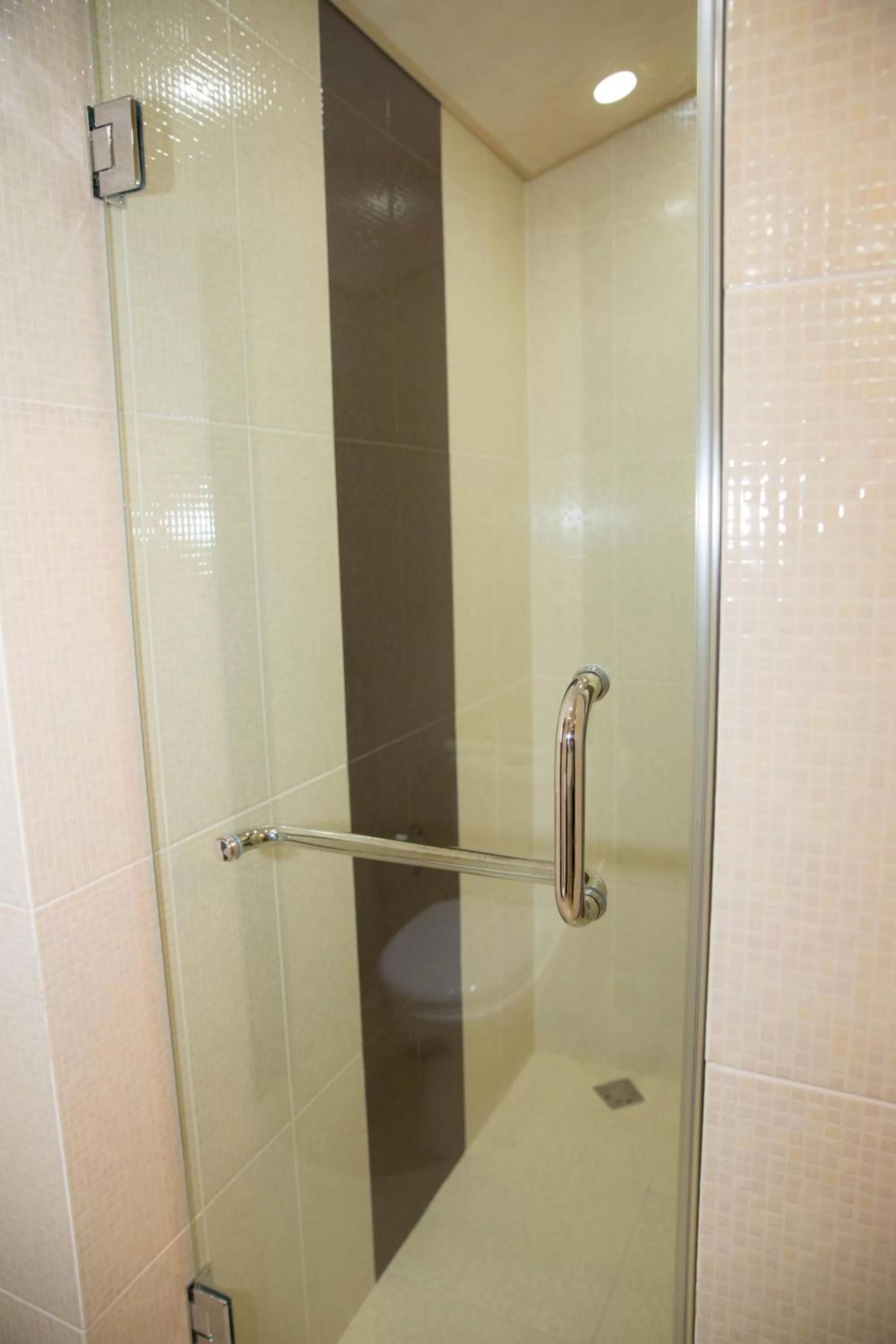 Bathroom in Eridana Hotel