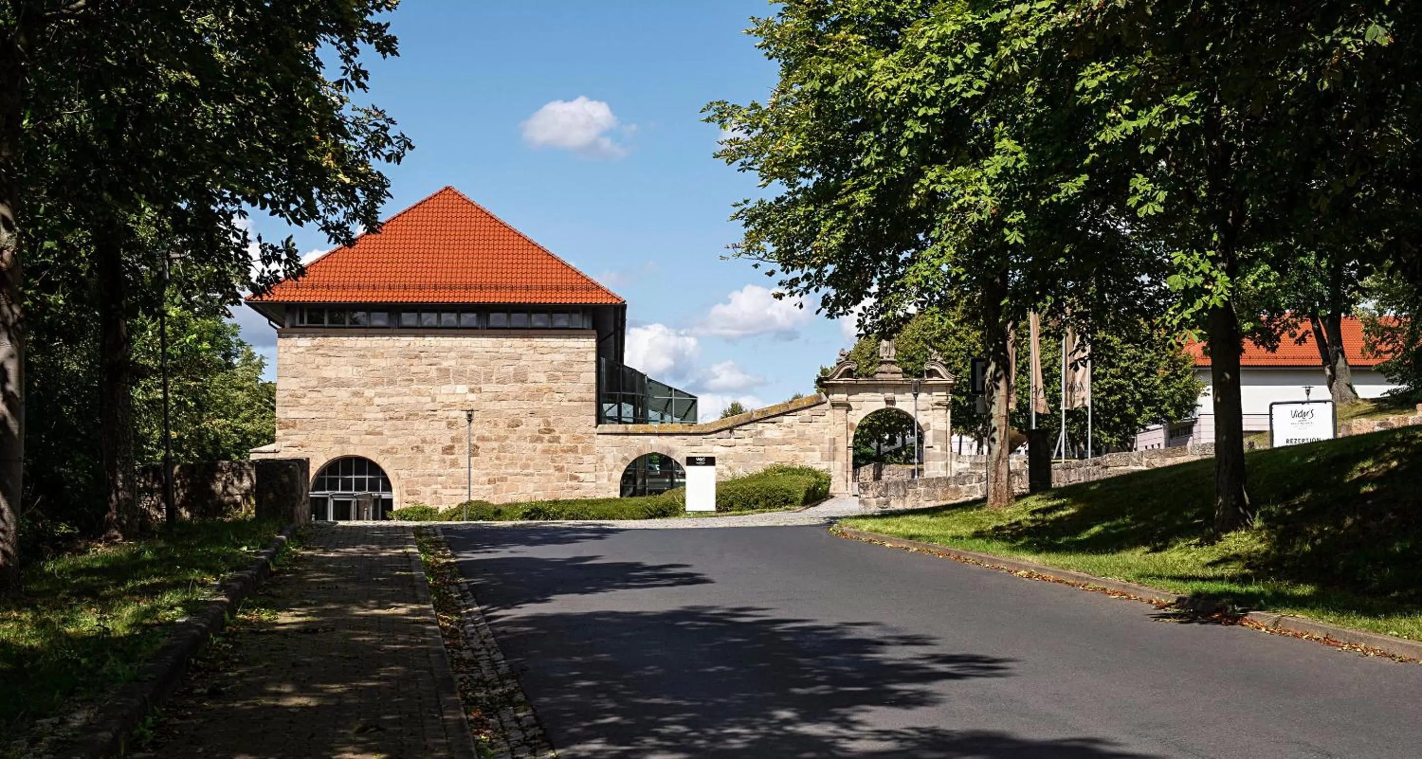 Property building in Victor's Residenz-Hotel Teistungenburg