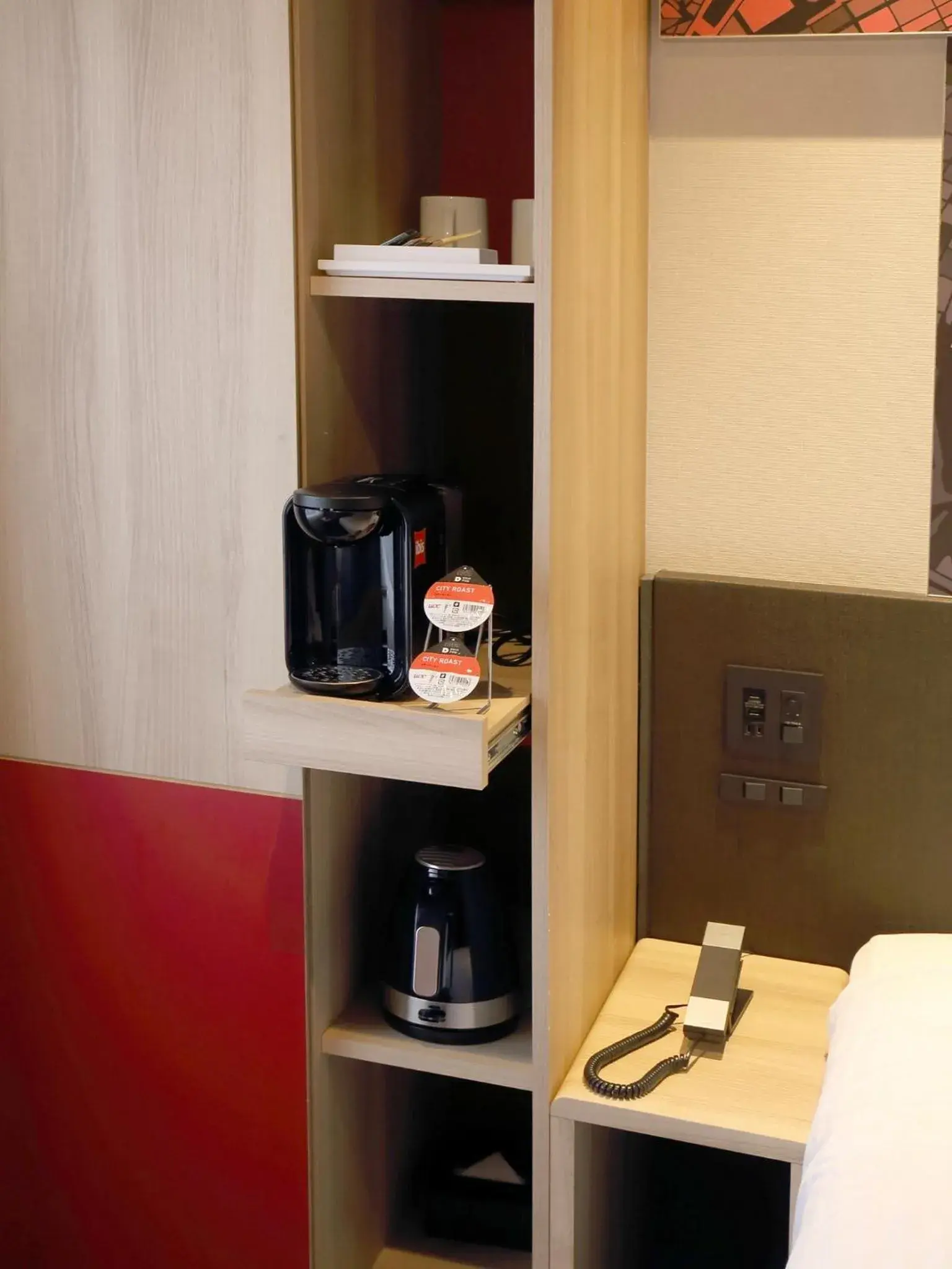 Coffee/Tea Facilities in ibis Osaka Umeda