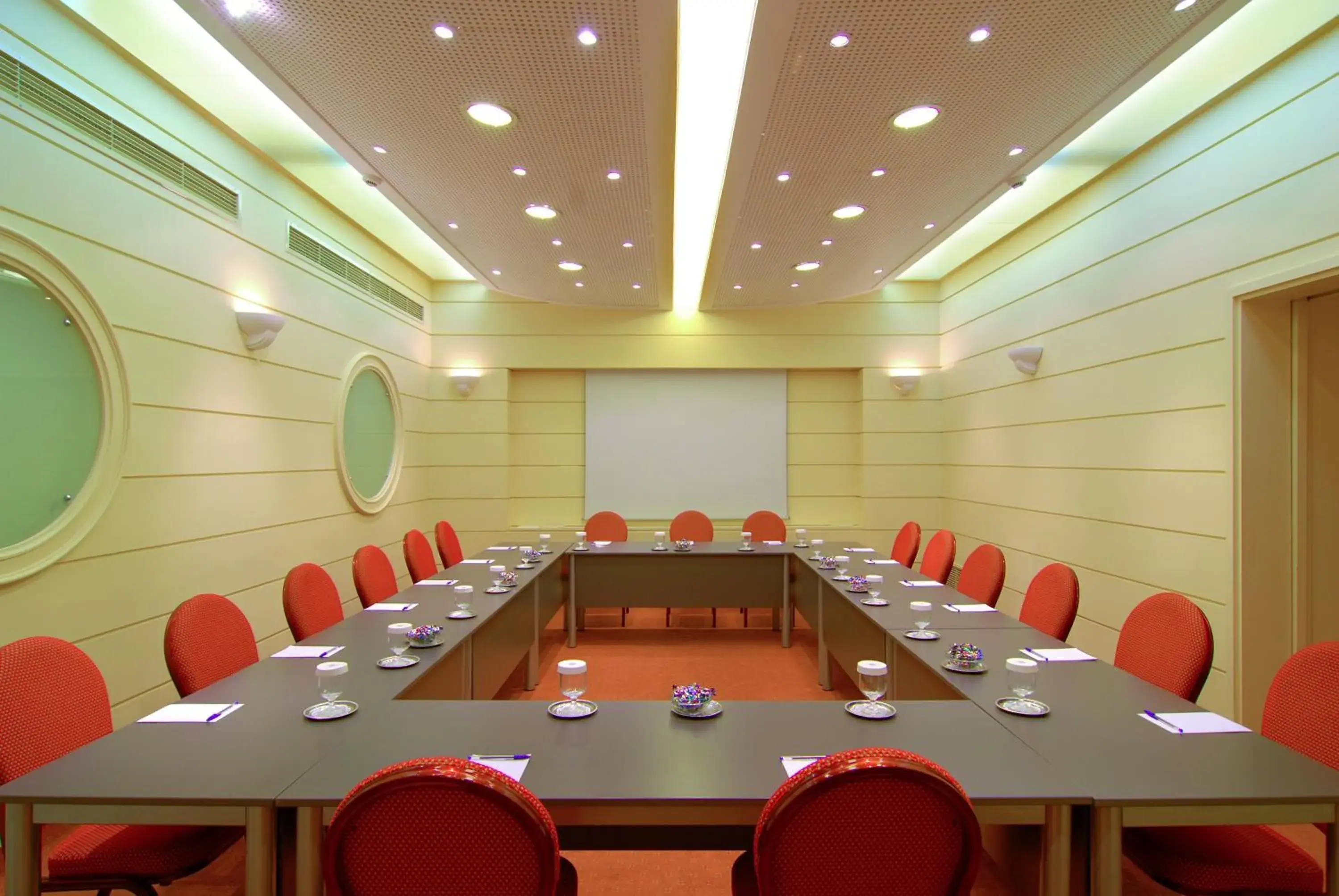 Business facilities in Philippos Hotel