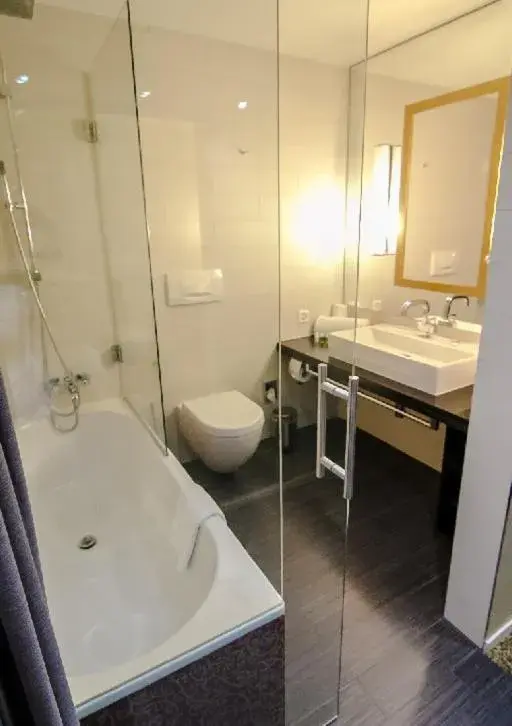 Bathroom in Post Hotel Weggis