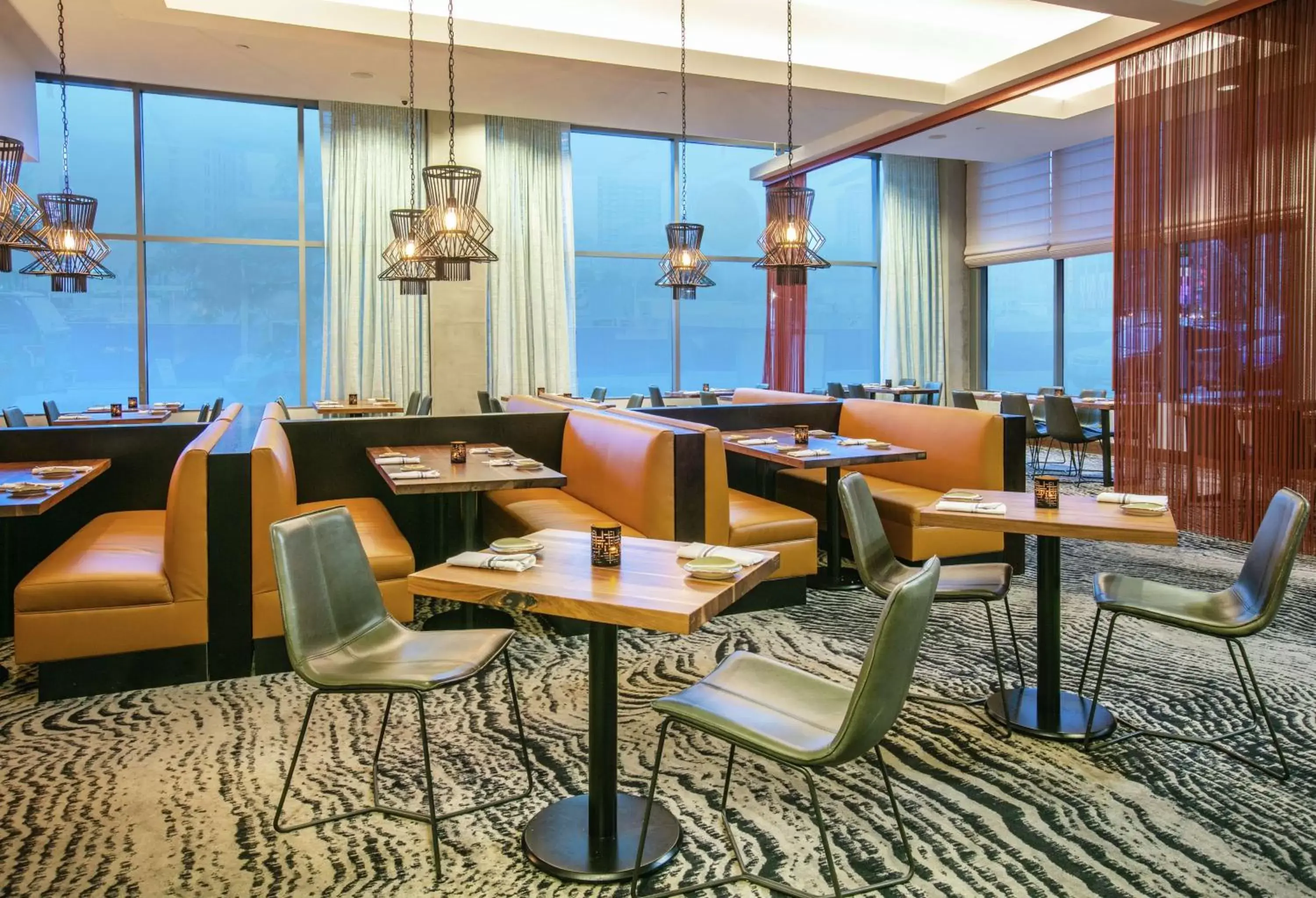 Lounge or bar, Restaurant/Places to Eat in Hilton Garden Inn Seattle Downtown