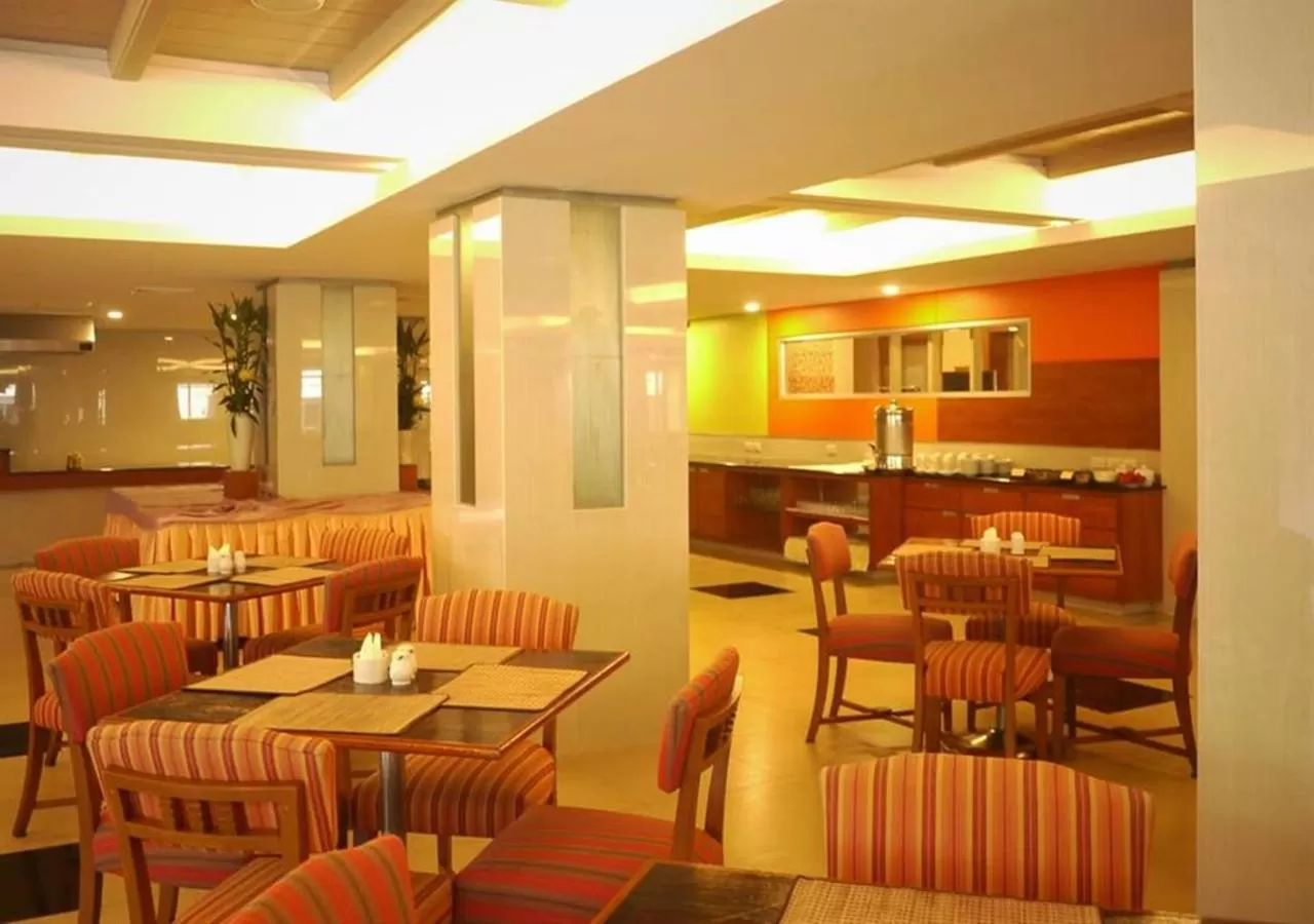 American breakfast in Long Beach Cha-Am Hotel