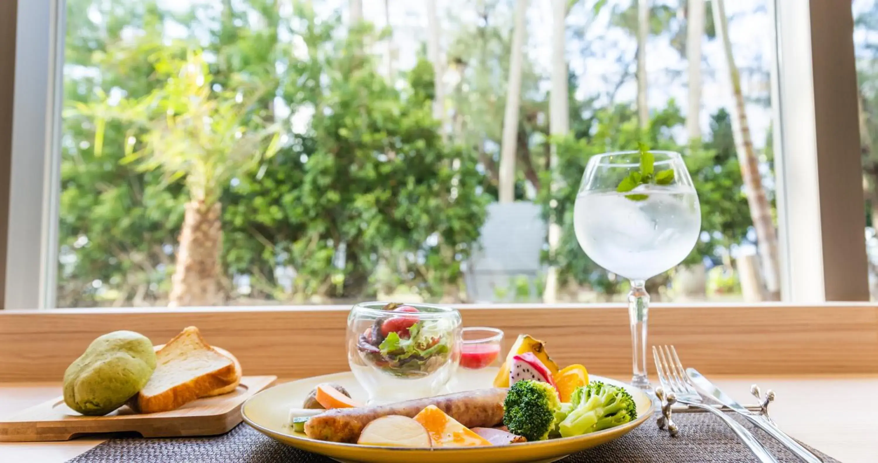 Breakfast in HOTEL SANSUI NAHA Ryukyu Onsen Naminoue-No-Yu Breakfast in HOTEL SANSUI NAHA Ryukyu Onsen Naminoue-No-Yu