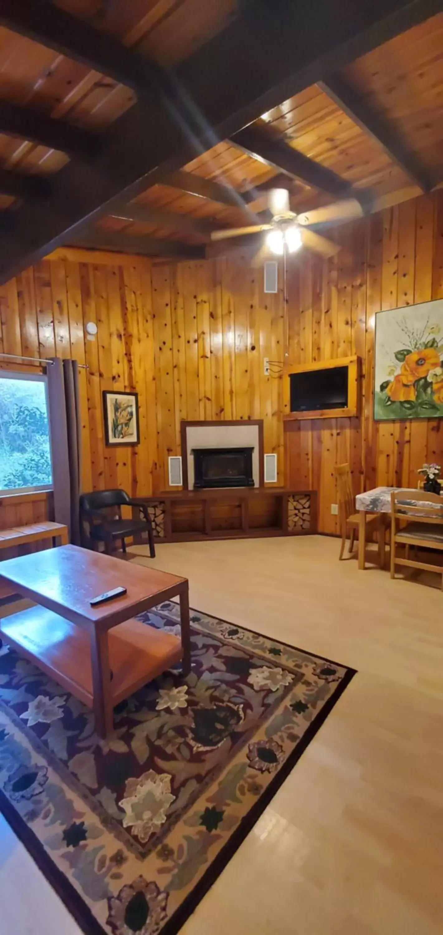 Living room in Fern River Resort