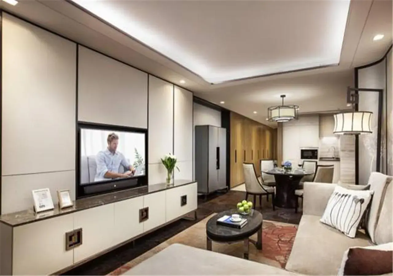 Living room, TV/Entertainment Center in Ascott Riverside Garden Beijing