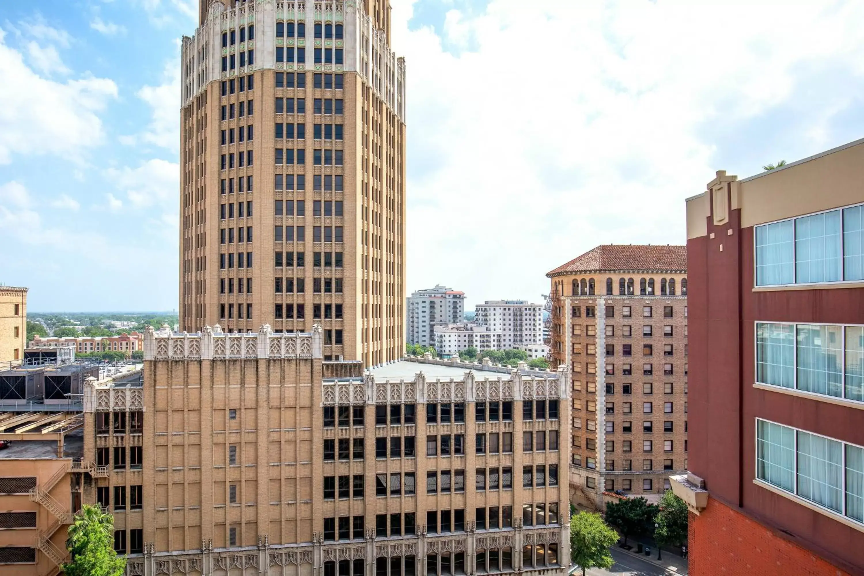 Photo of the whole room in The Westin Riverwalk, San Antonio