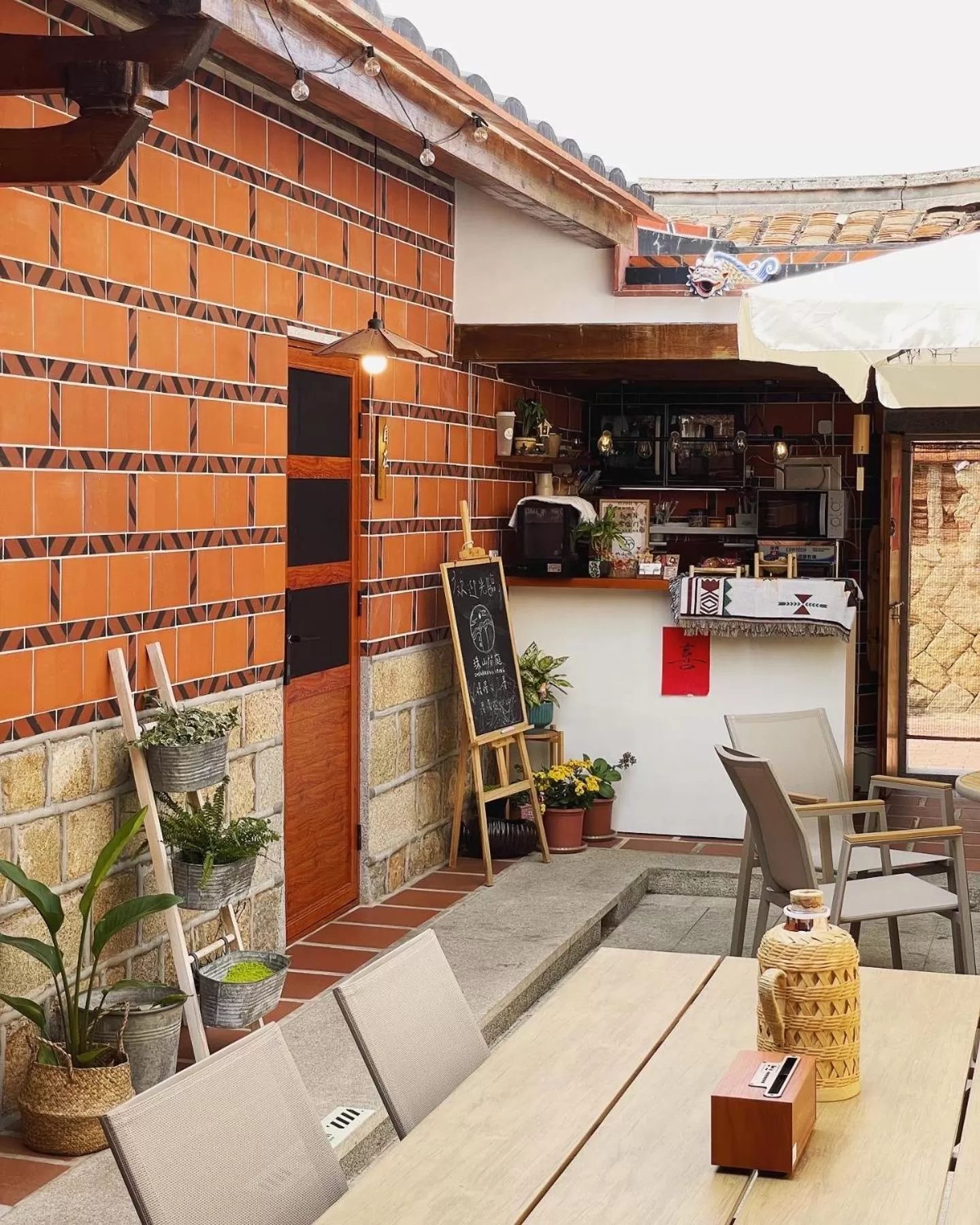 Patio in Zhu Shan Xian Ting