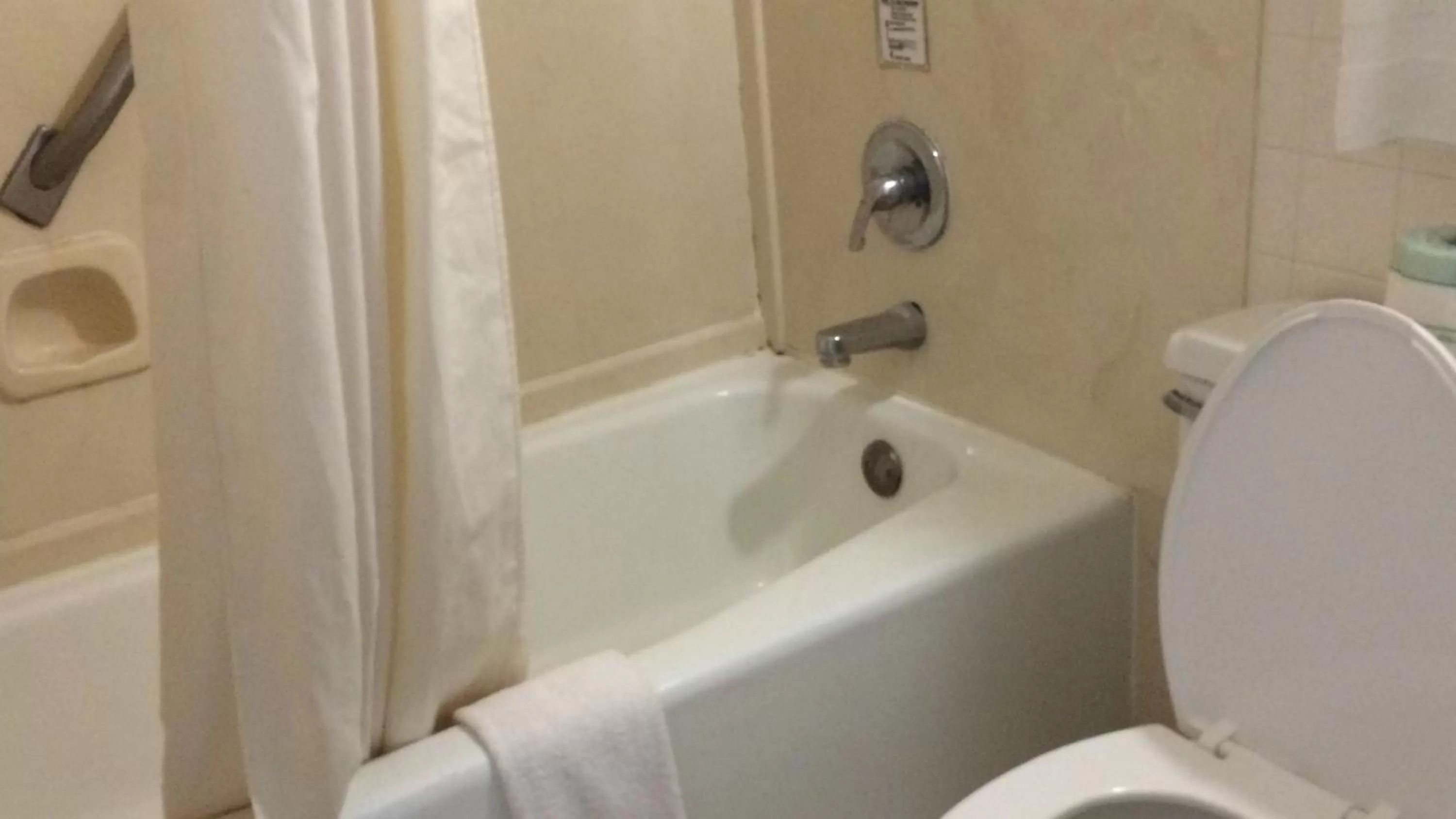Shower in Motel 6-Tifton, GA