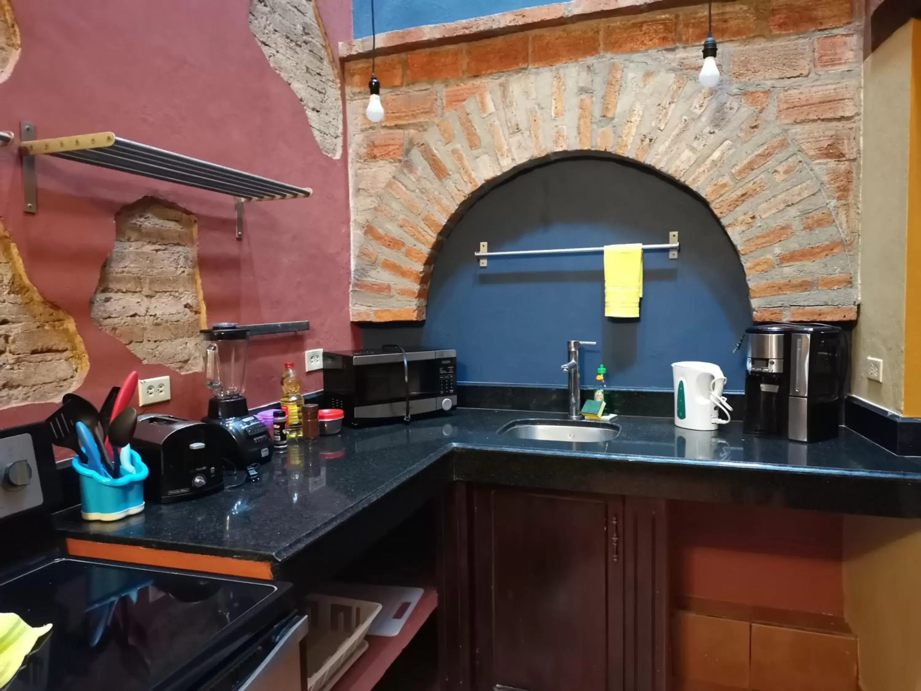 Coffee/tea facilities, Kitchen/Kitchenette in Casa de Leyendas