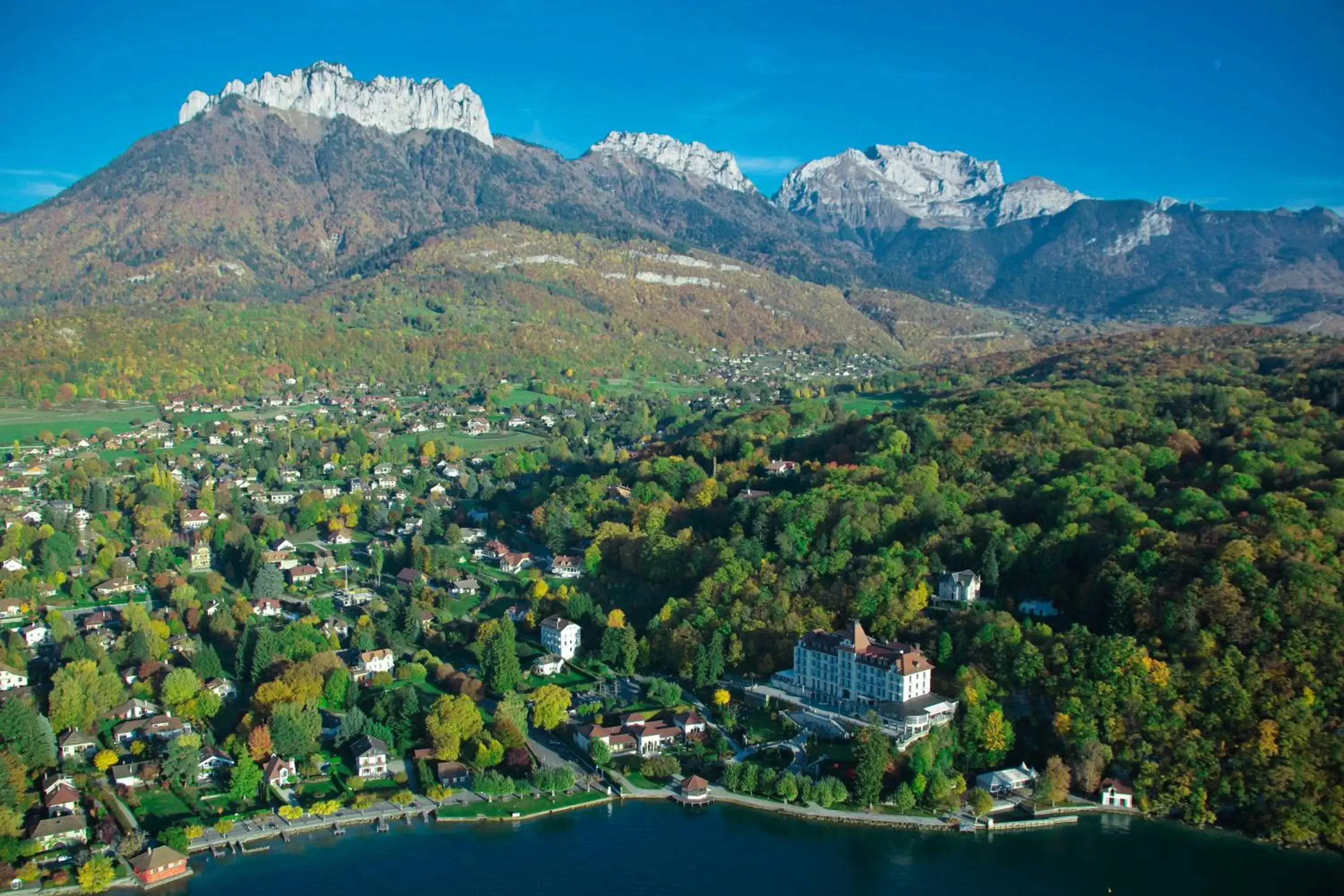 Natural landscape, Bird's-eye View in Le Palace De Menthon