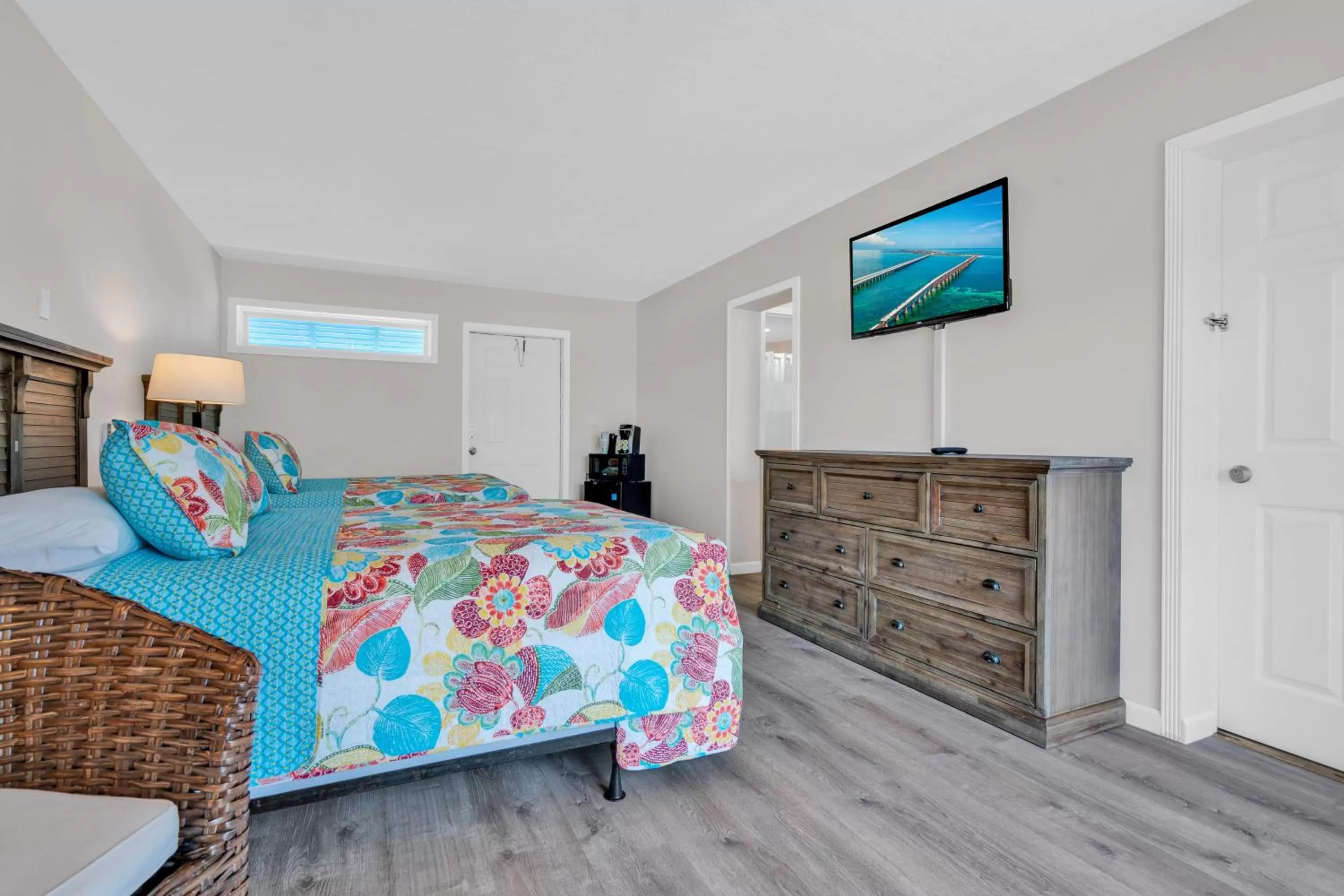 Bedroom, Bed in Coconut Cay Resort
