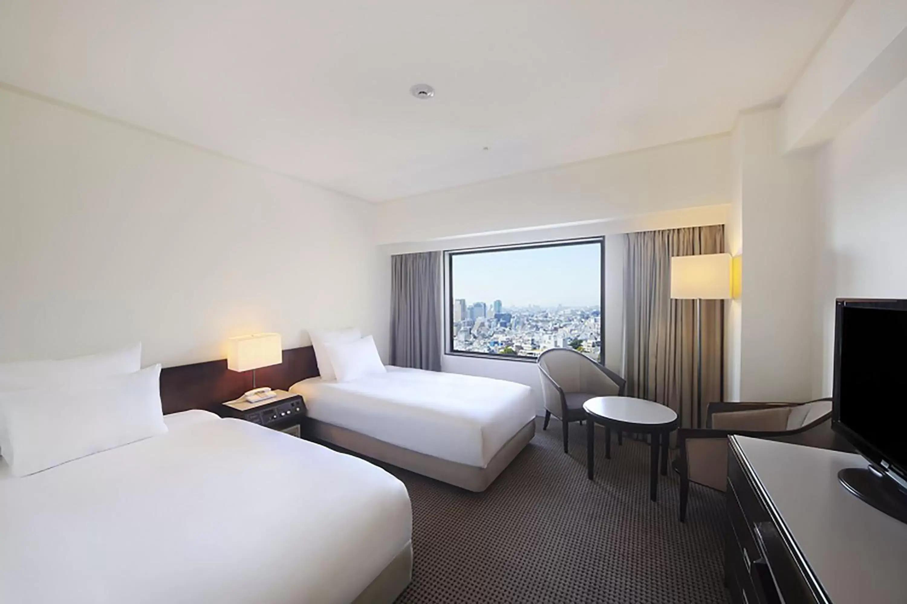 Photo of the whole room in ANA Crowne Plaza Kobe, an IHG Hotel