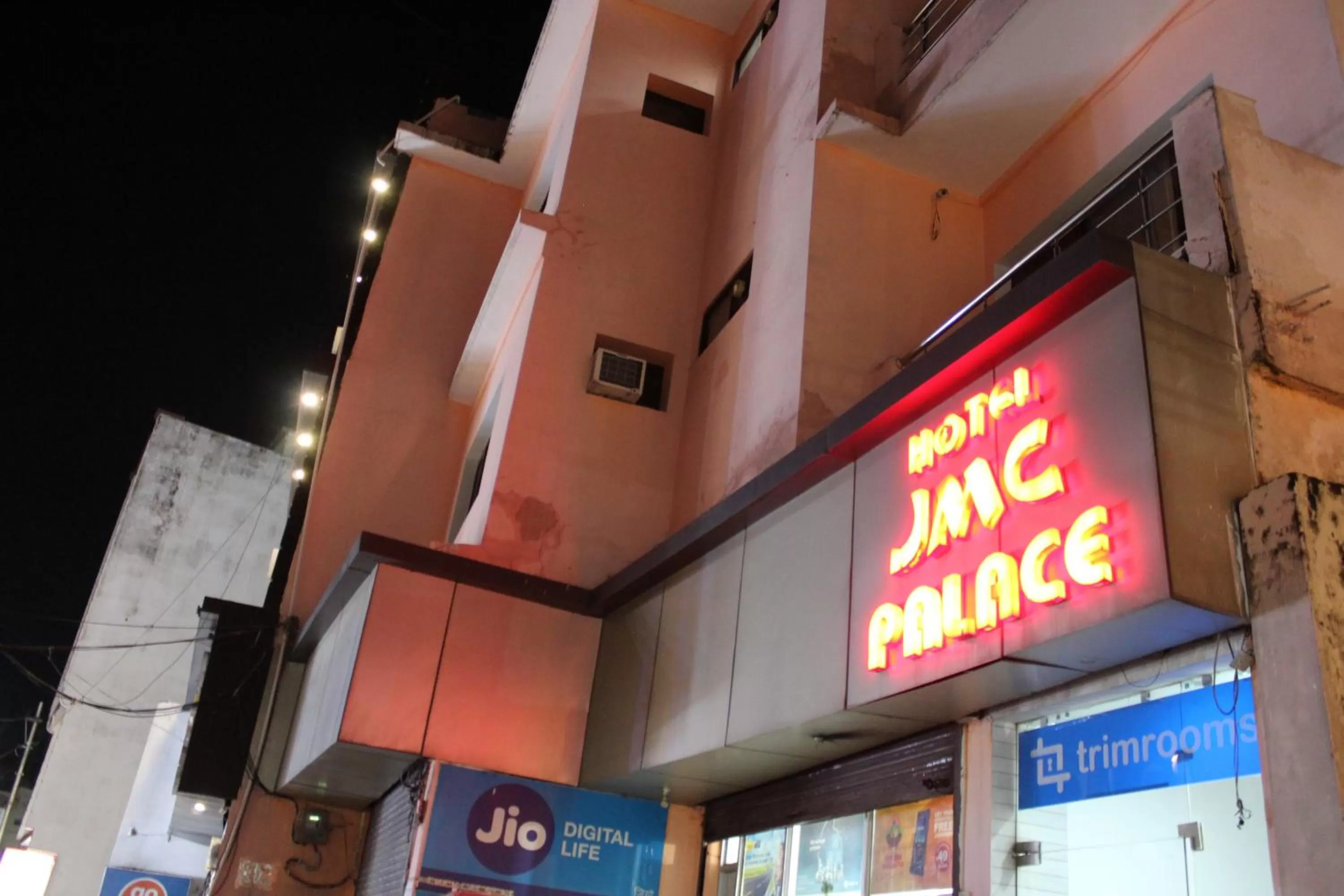 Property Building in Trimrooms JMC Katra