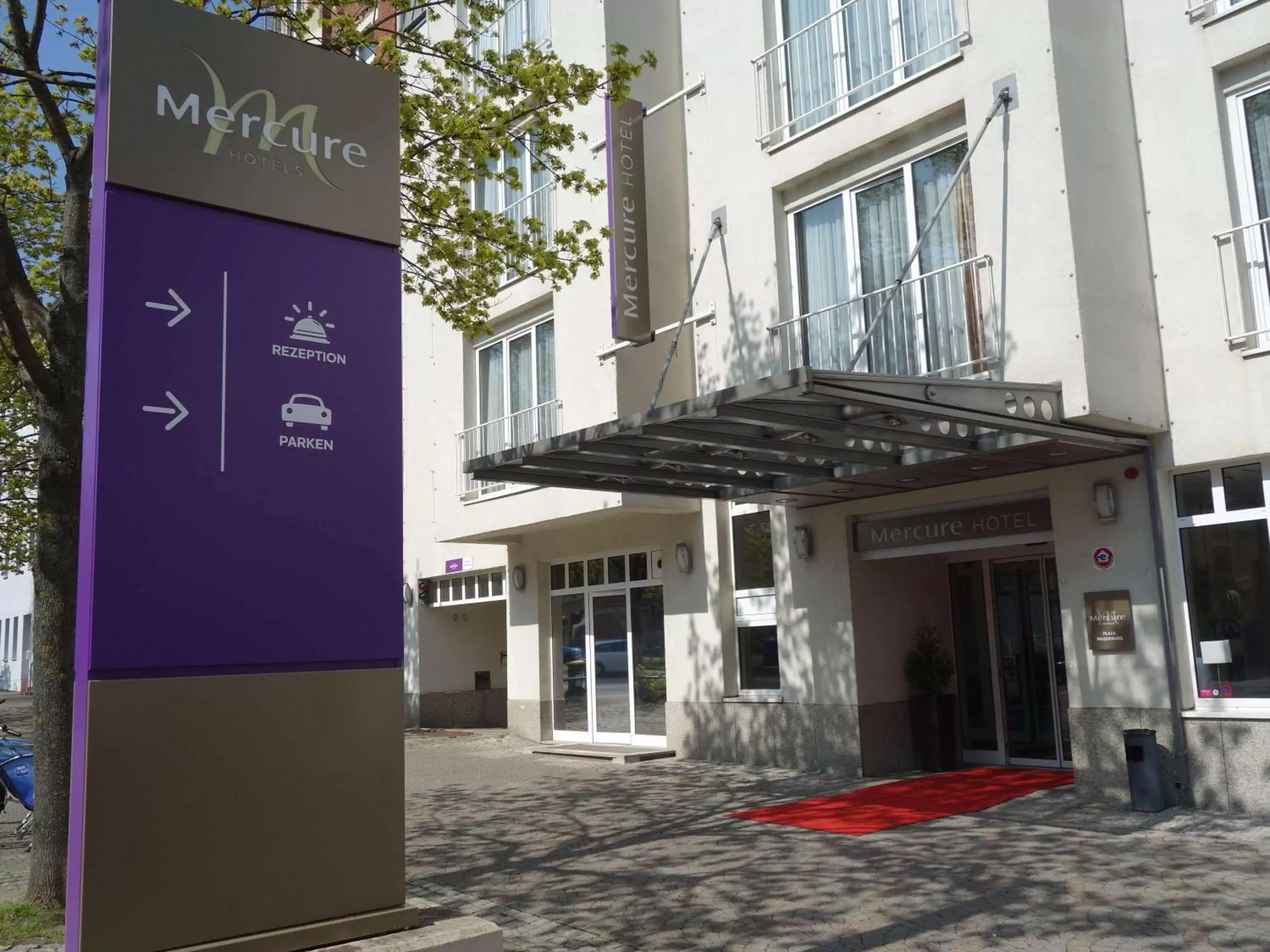 Property building in Mercure Hotel Plaza Magdeburg