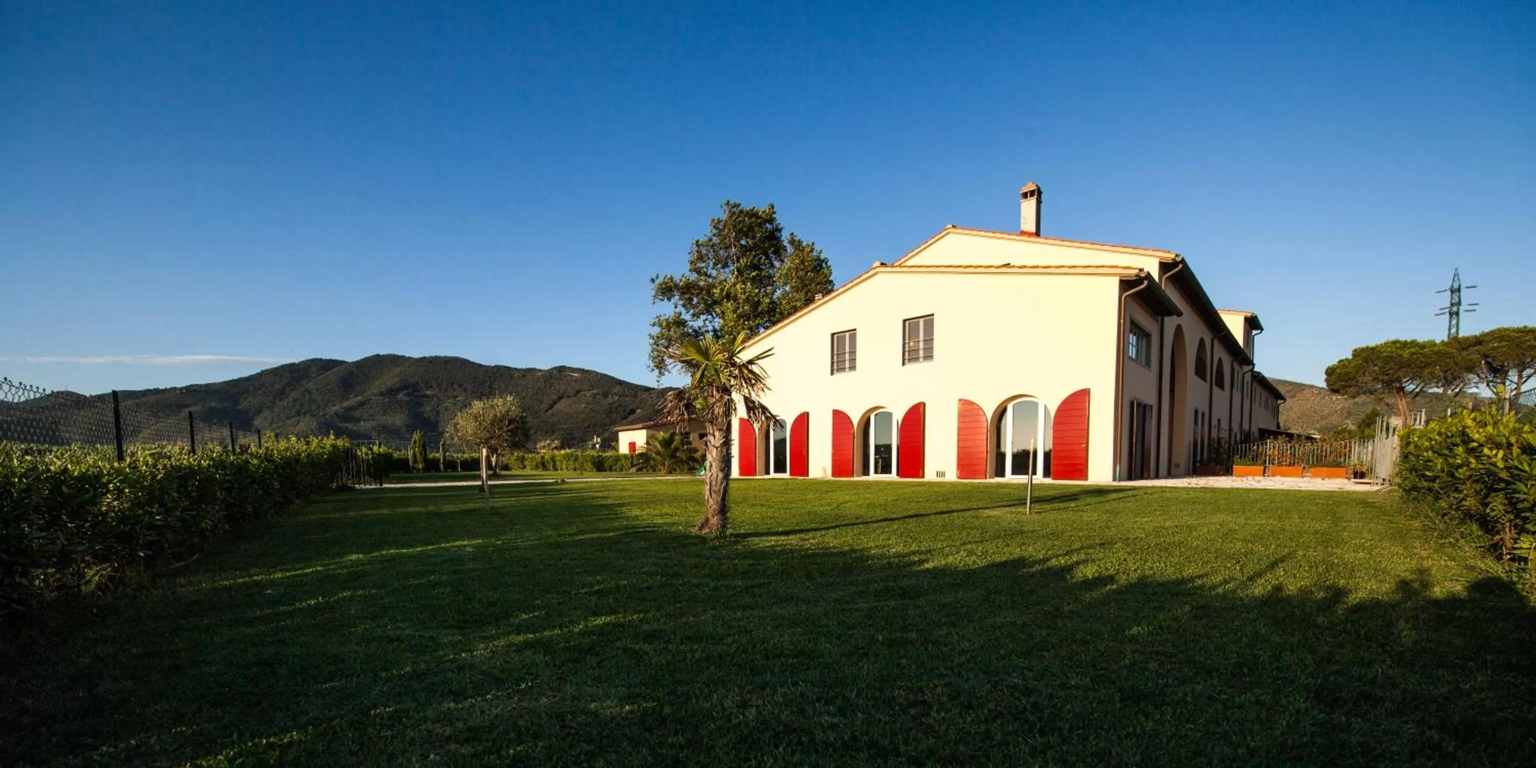 Property building in Cascina Canova