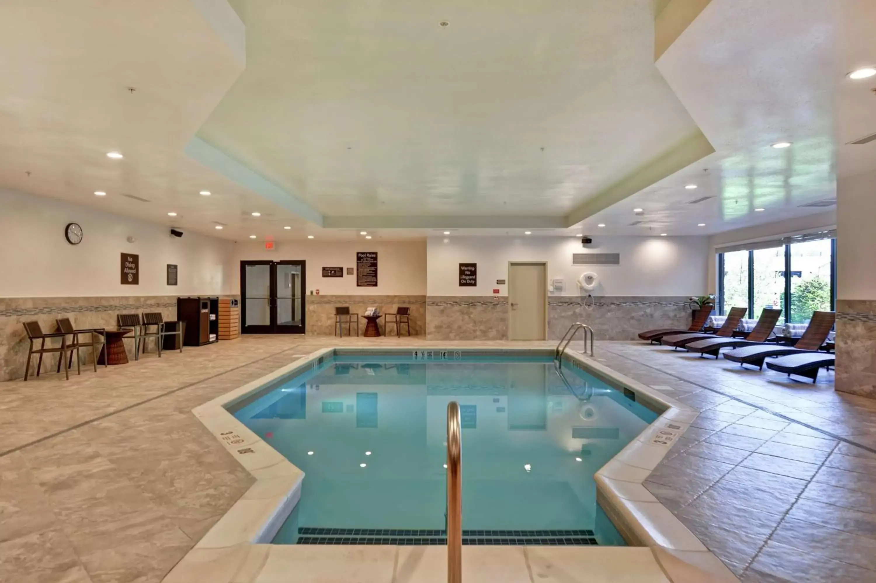 Pool view, Swimming Pool in Homewood Suites By Hilton Poughkeepsie