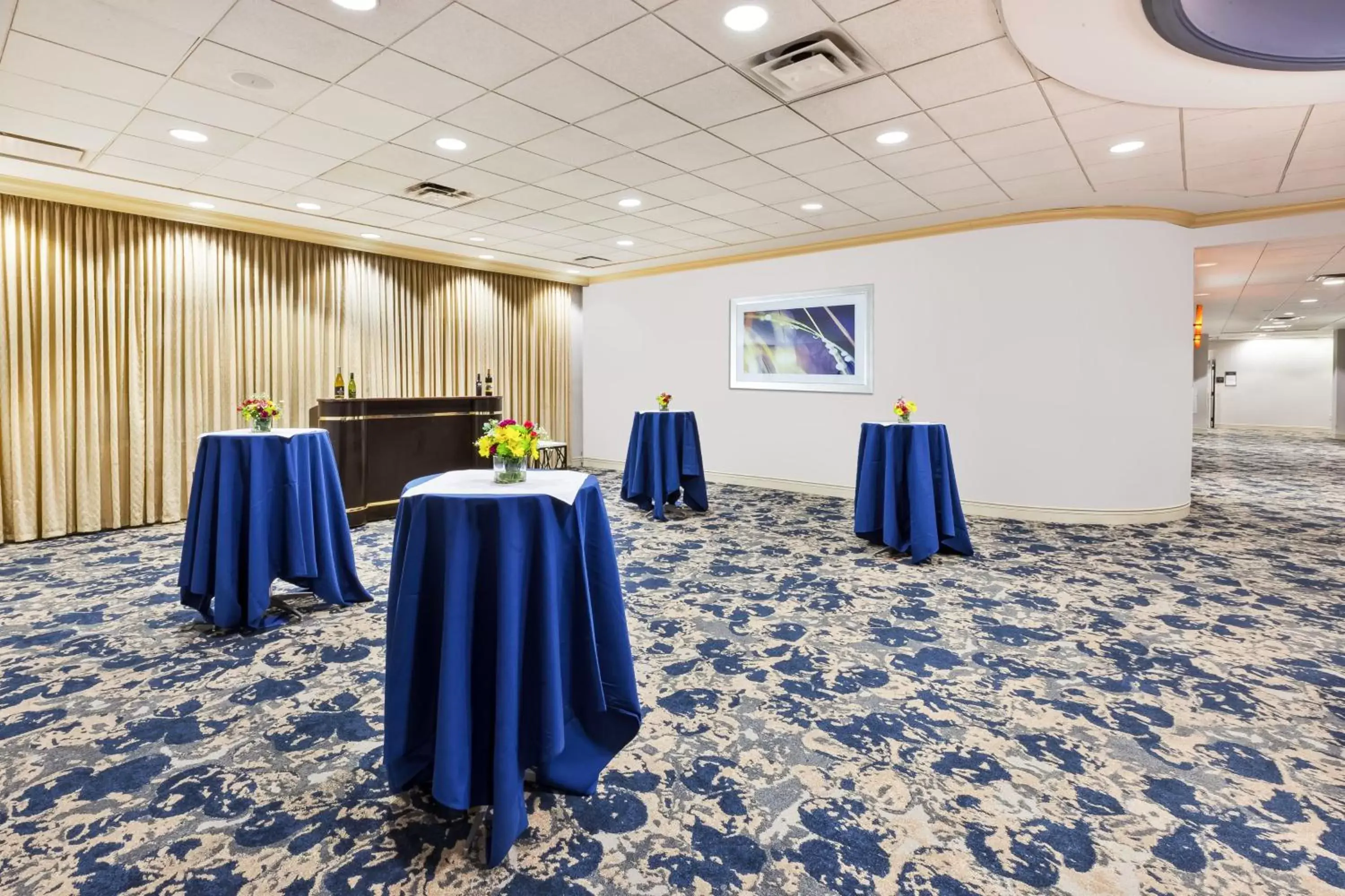 Meeting/conference room, Banquet Facilities in Crowne Plaza Syracuse, an IHG Hotel