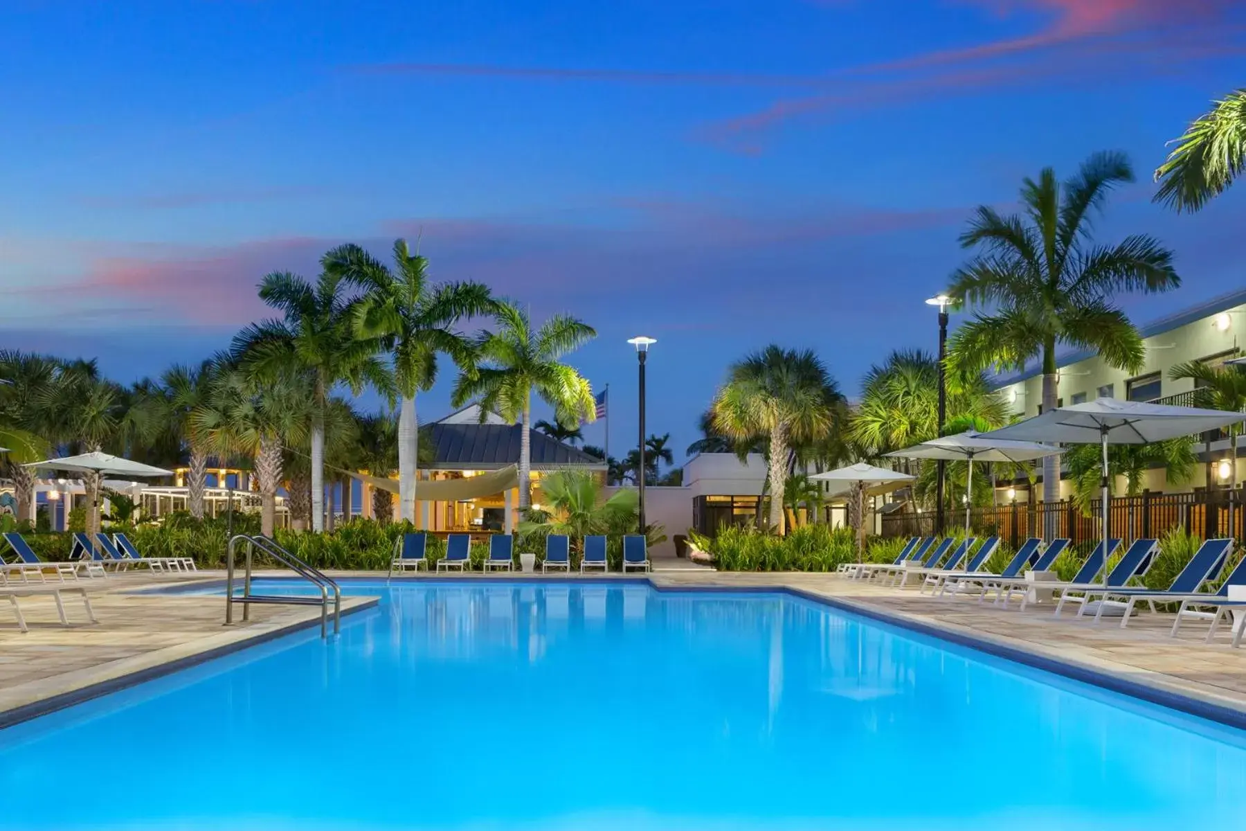 Swimming Pool in The Gates Hotel Key West