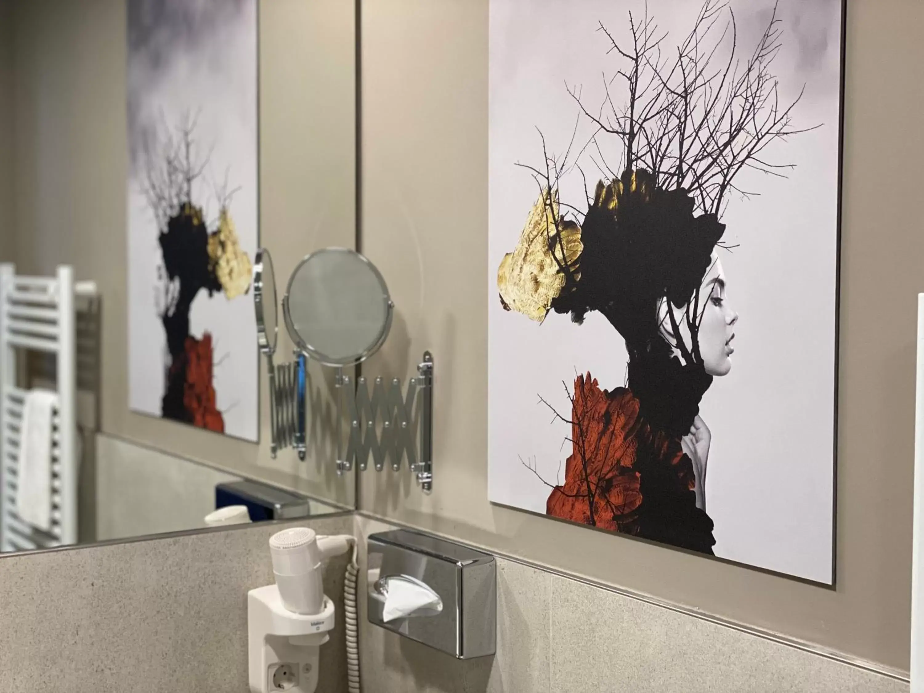 Bathroom in Amedia Milano, Trademark Collection by Wyndham