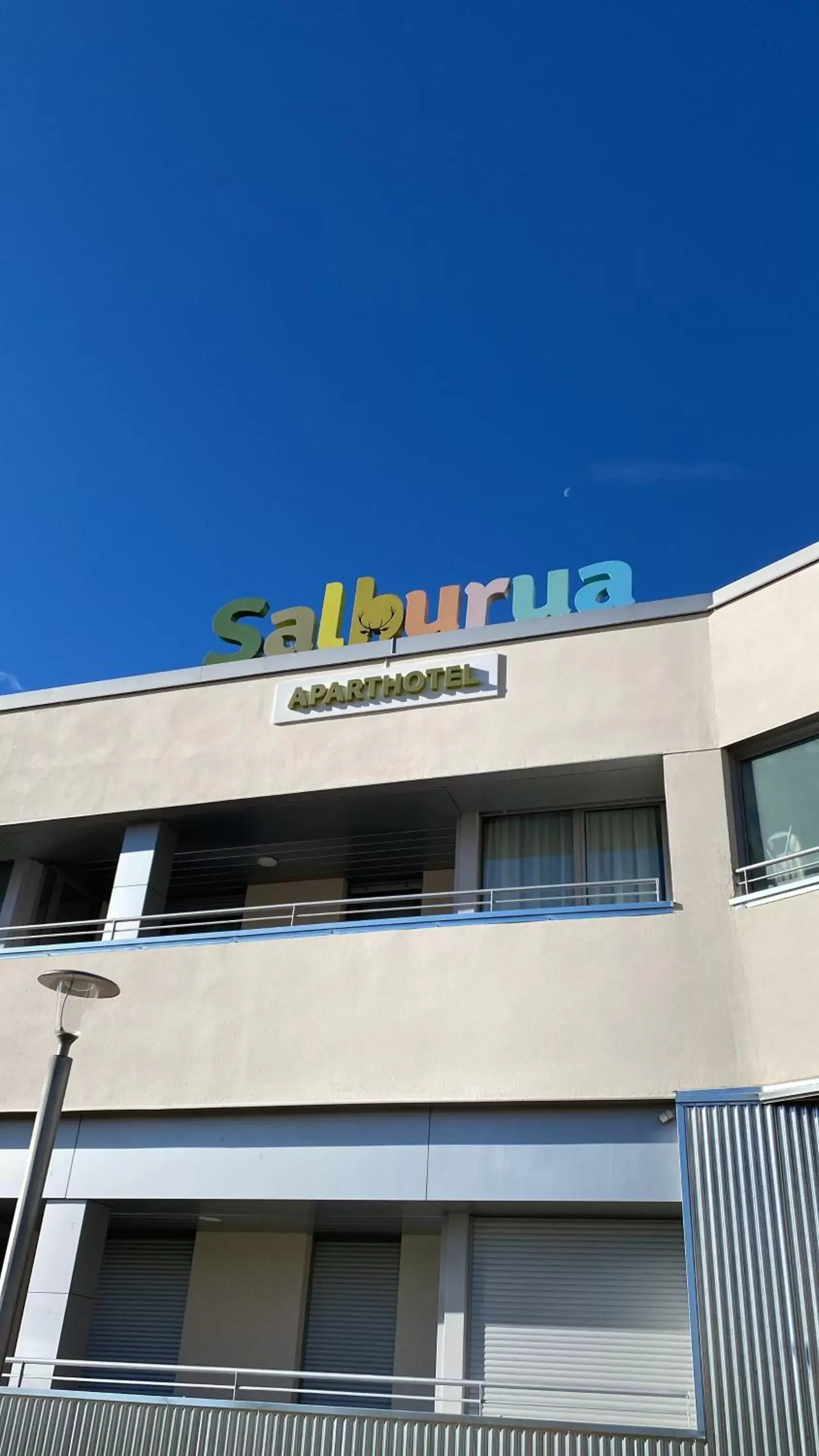 Facade/entrance, Property Building in APARTHOTEL SALBURUA