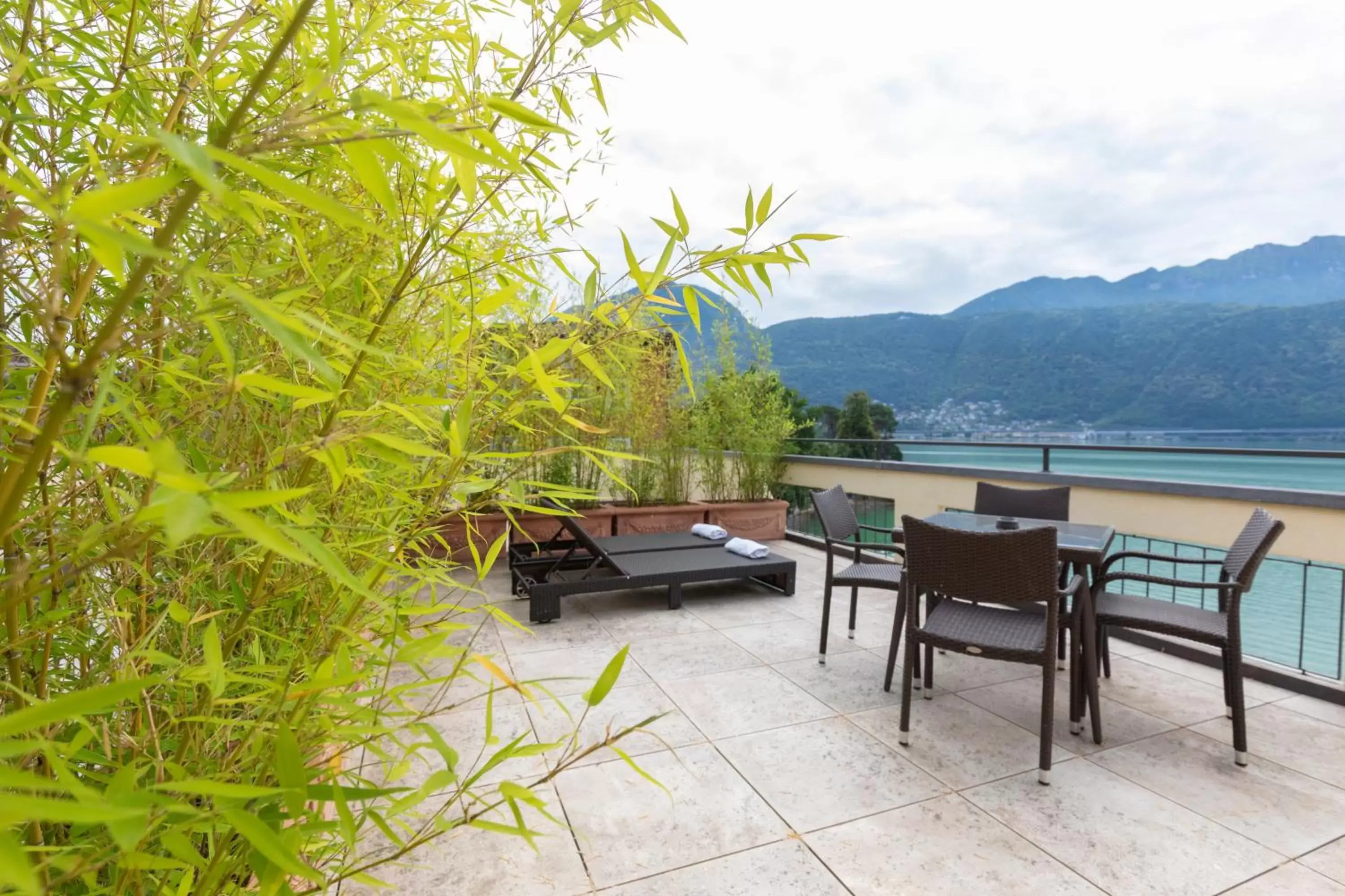 Balcony/Terrace in Lac Hotel