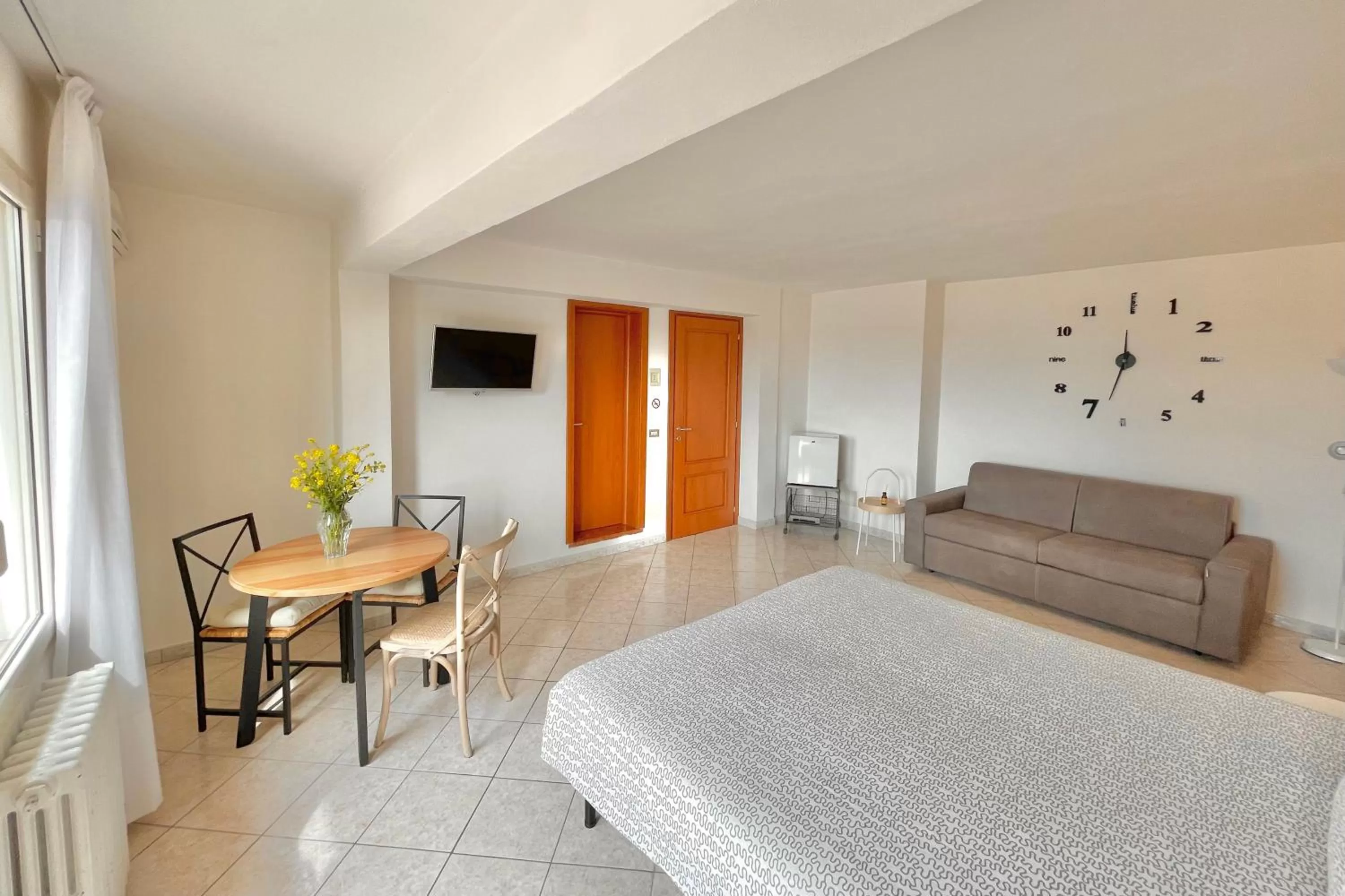 Photo of the whole room, Bed in Albergo Vittoria