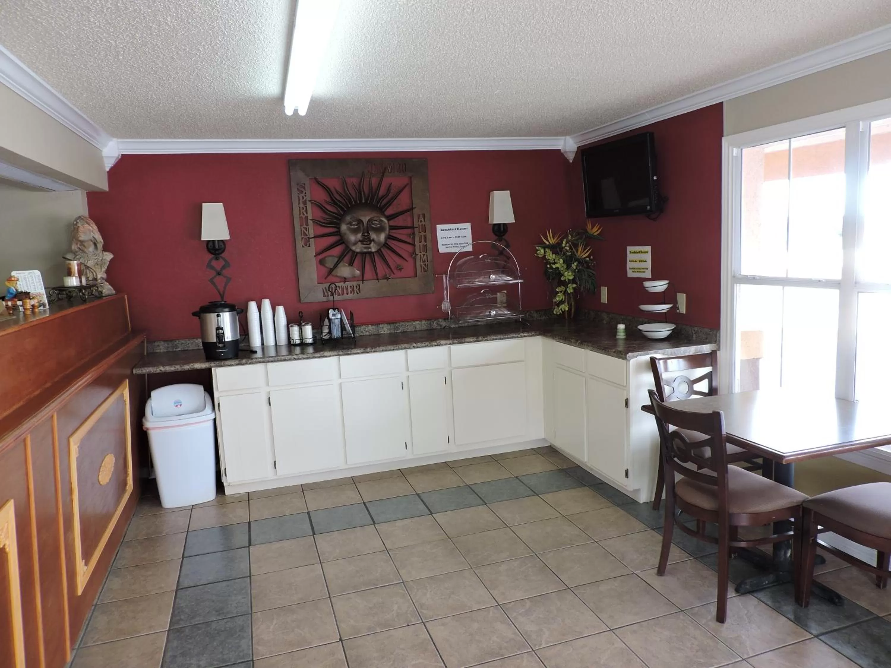 Kitchen/Kitchenette in Budget Inn Temple