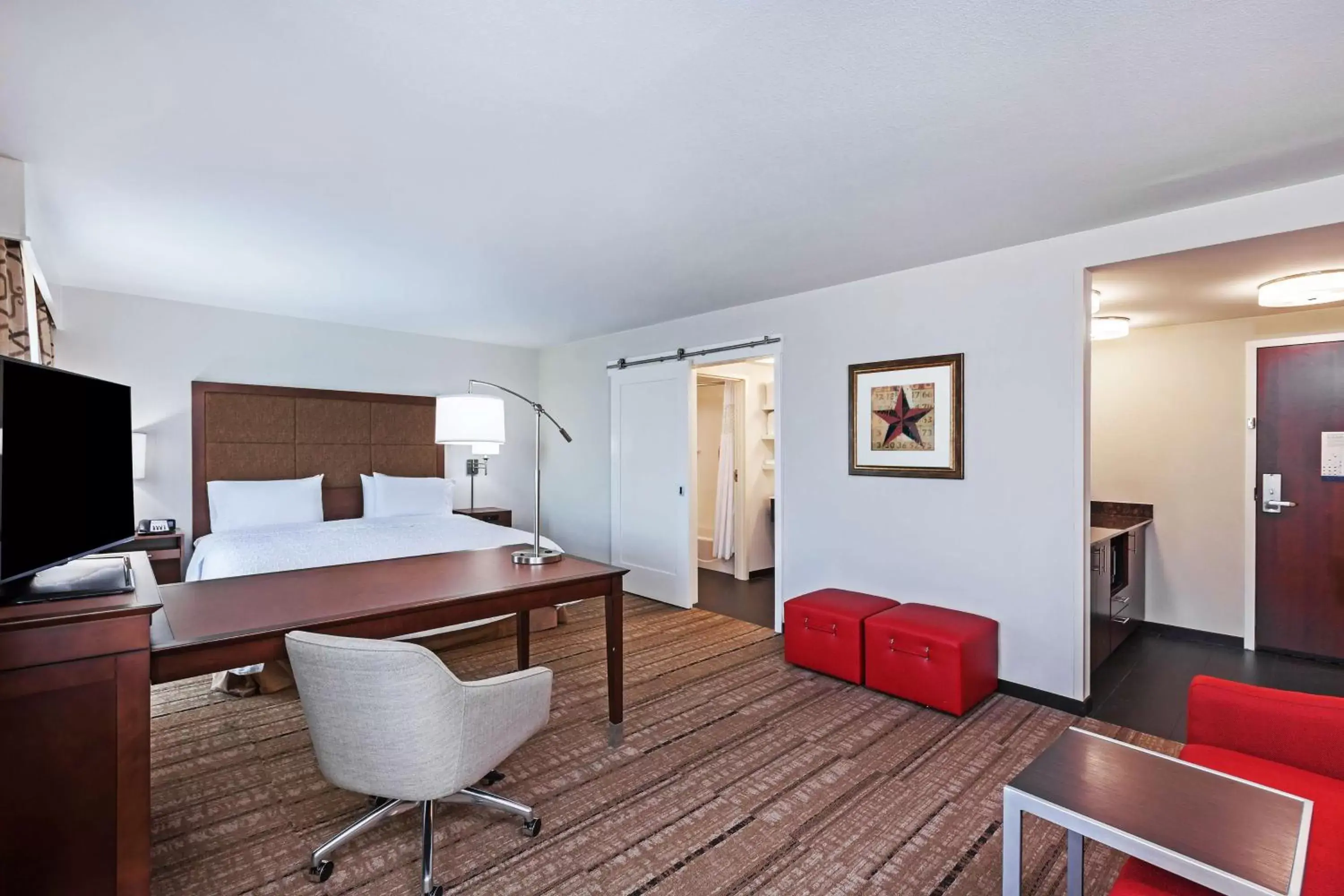 Bedroom, Seating Area in Hampton Inn & Suites Houston I-10 West Park Row, Tx