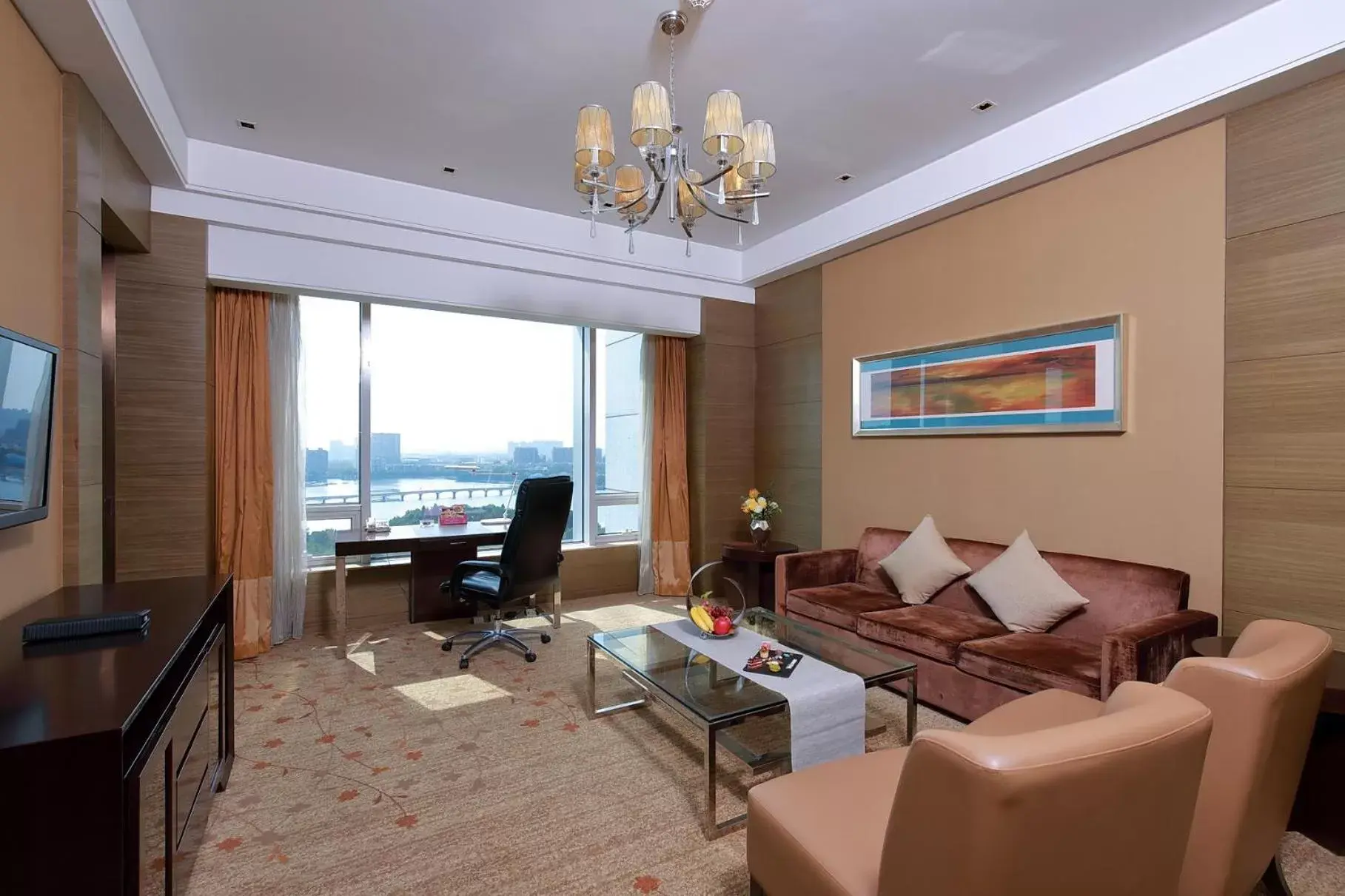 Living room, Seating Area in Crowne Plaza Nanjing Jiangning, an IHG Hotel