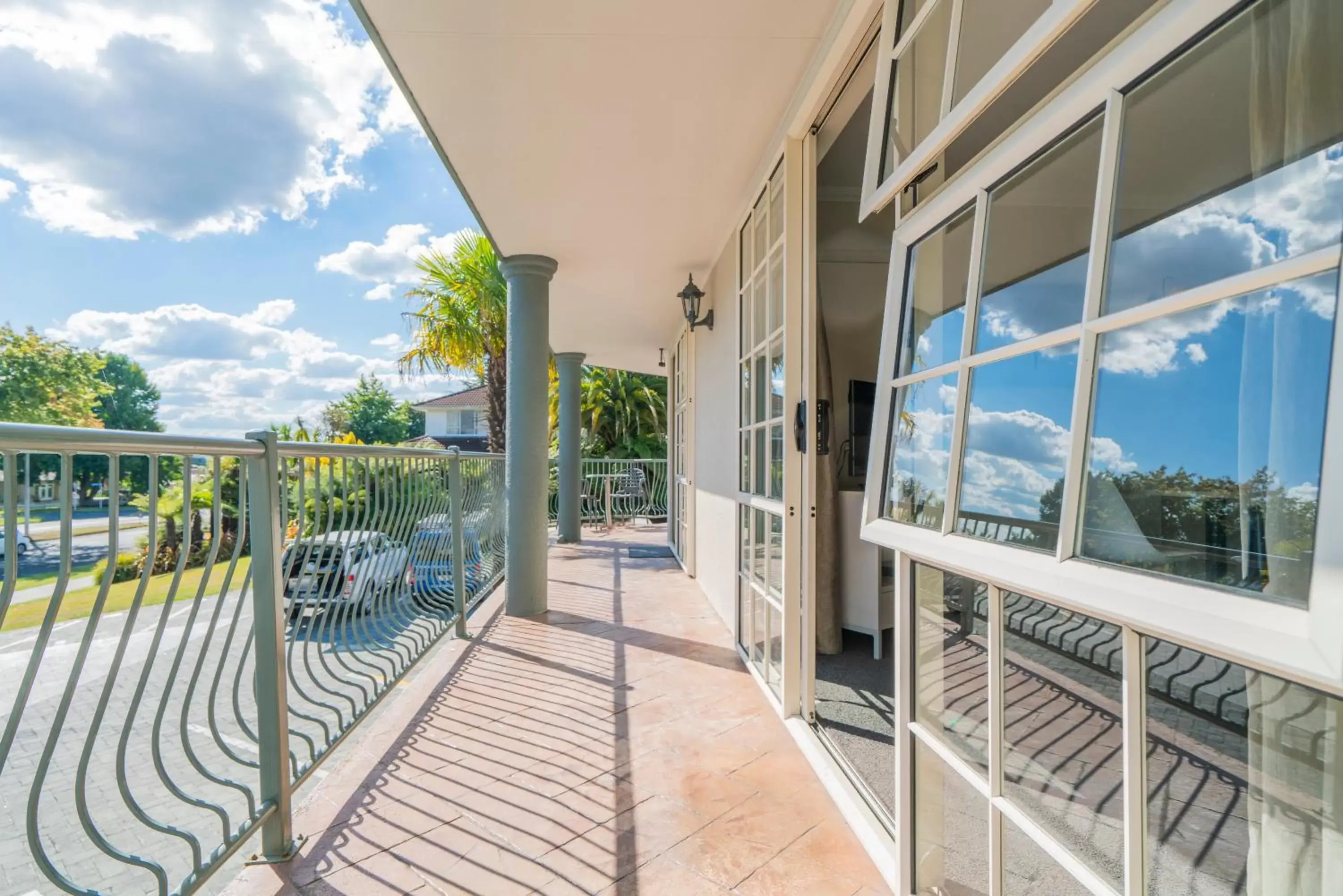 Balcony/Terrace in Silver Fern Rotorua Suites & Spa