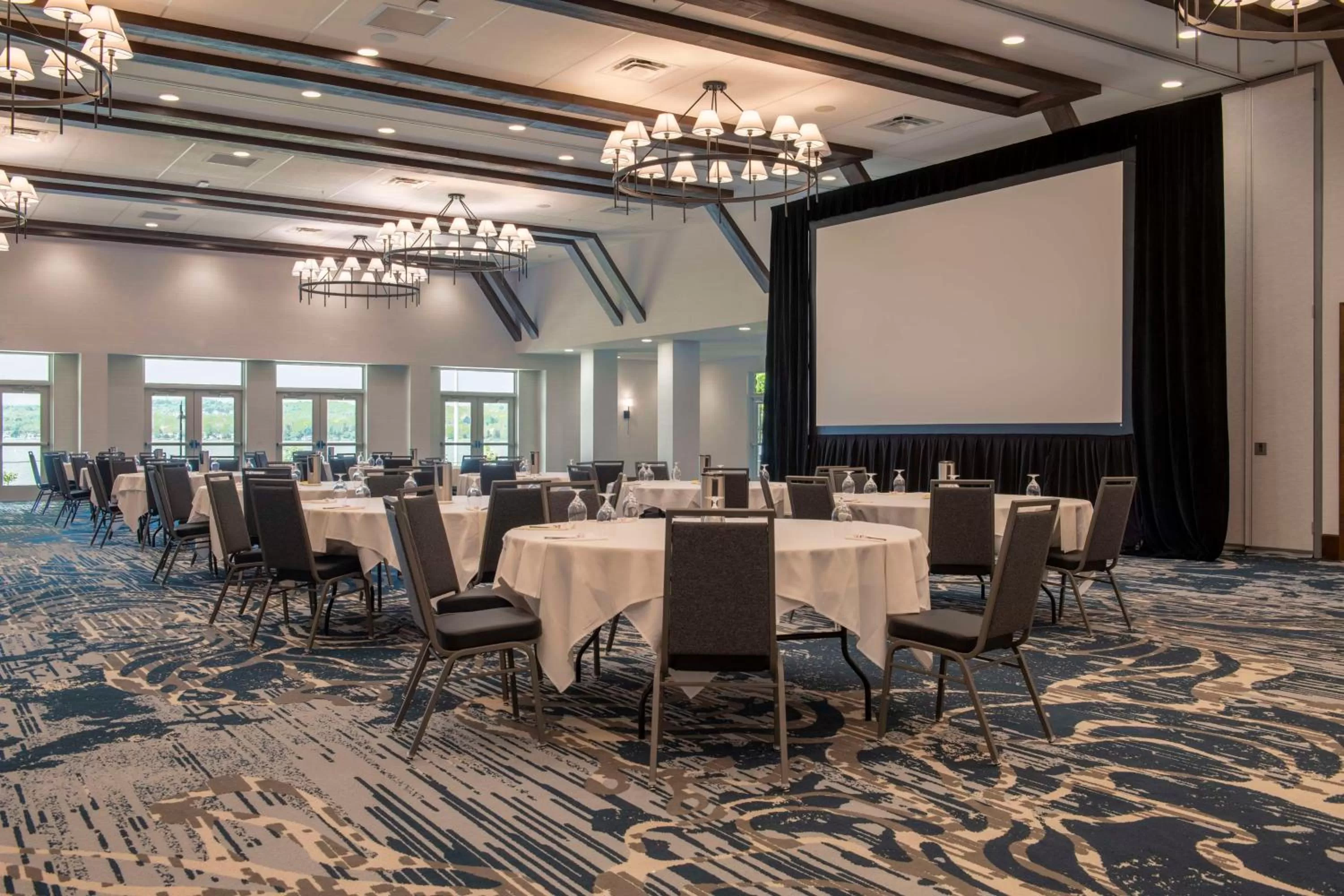Meeting/conference room in Hotel Canandaigua, Tapestry Collection By Hilton