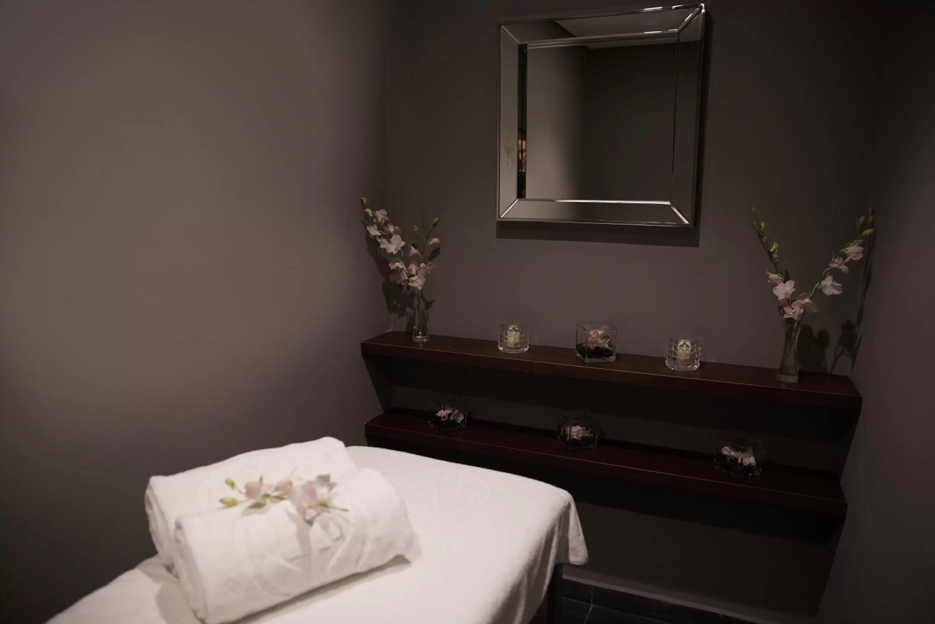 Fitness centre/facilities in Royal Tulip Achrafieh