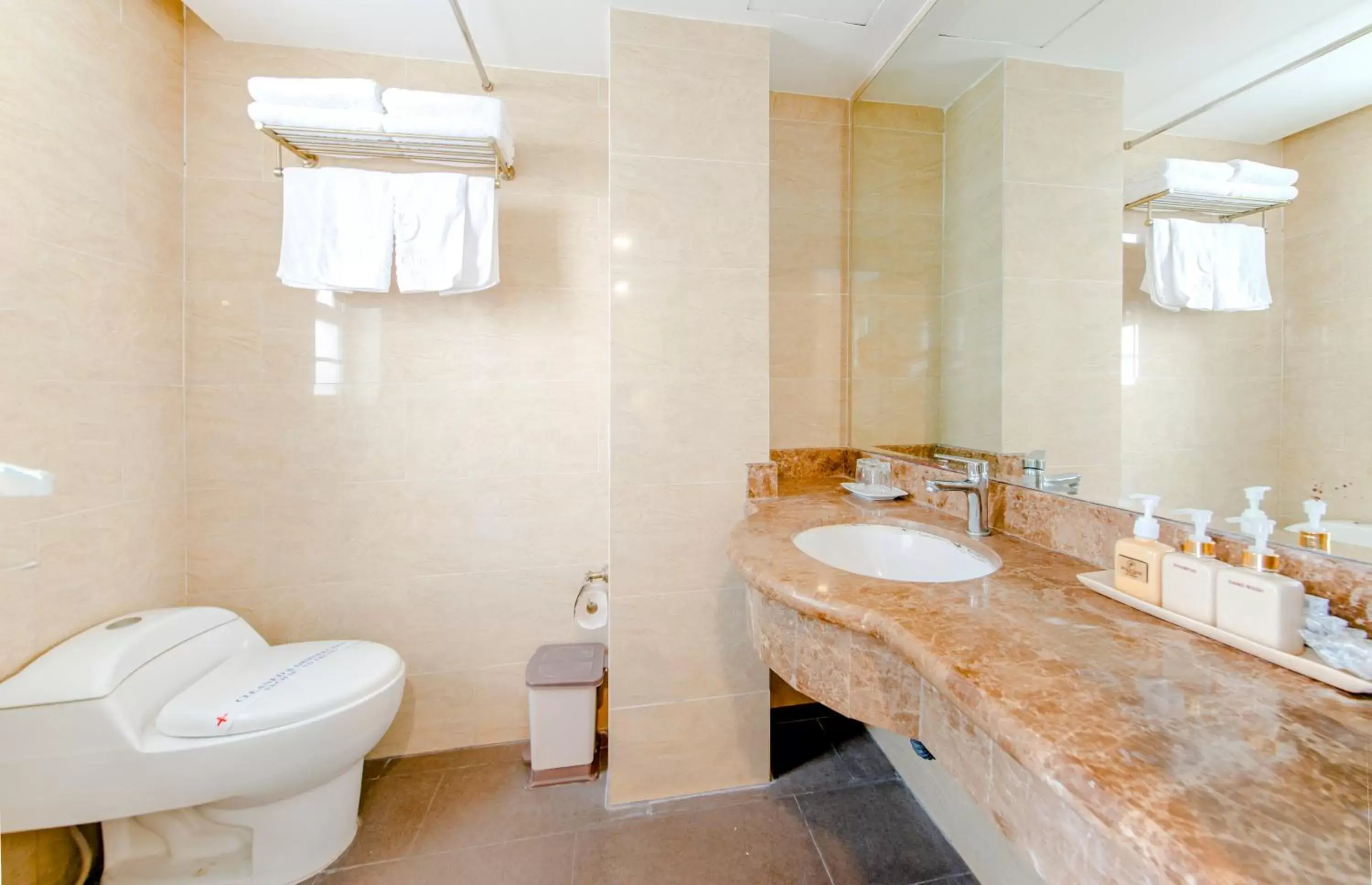 Shower, Bathroom in Pavillon Garden Hotel Nha Trang