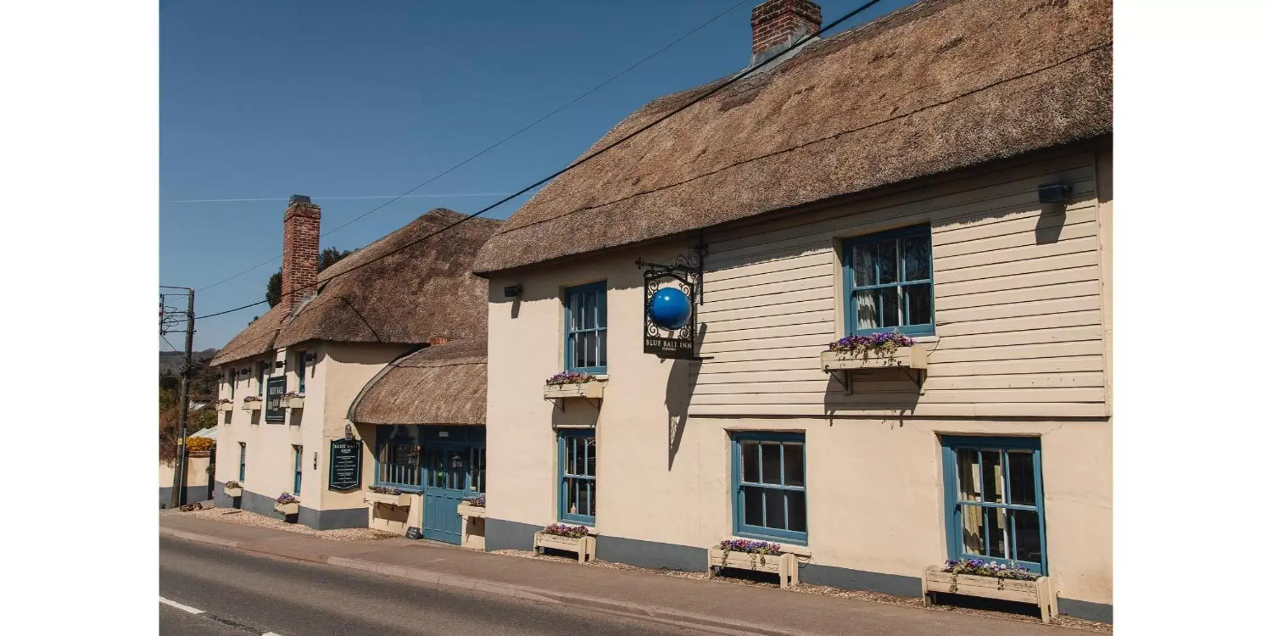 Property Building in The Blue Ball Inn