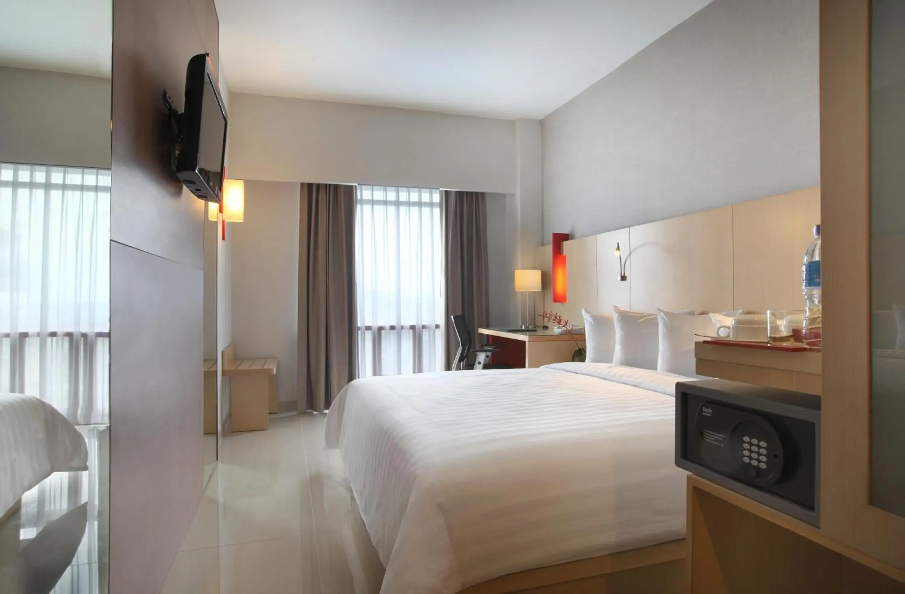 Bed in Santika Premiere Dyandra Hotel & Convention - Medan Bed in Santika Premiere Dyandra Hotel & Convention - Medan