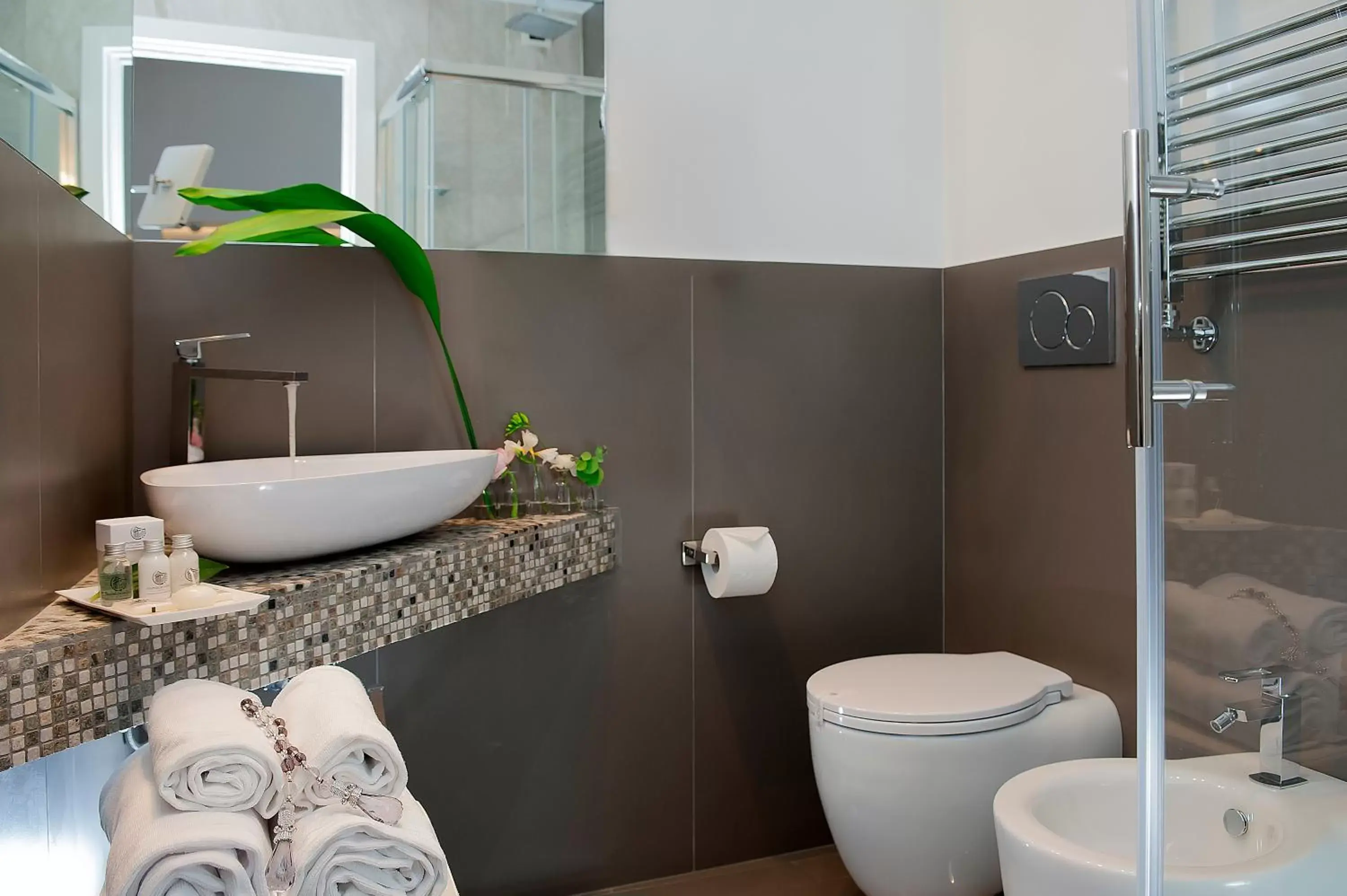 Toilet, Bathroom in Argentina Residenza Style Hotel