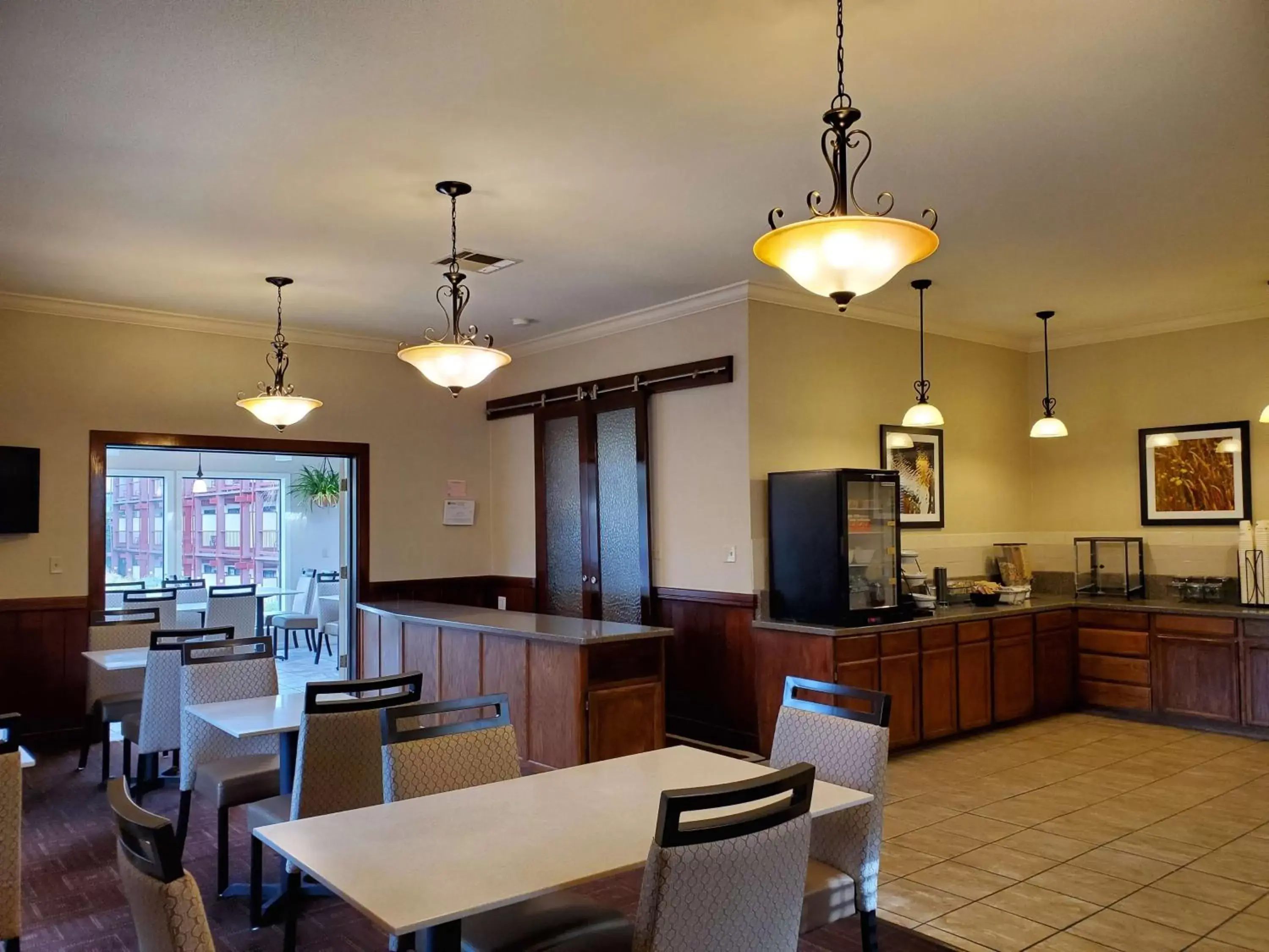 Restaurant/Places to Eat in Best Western Plus Humboldt House Inn