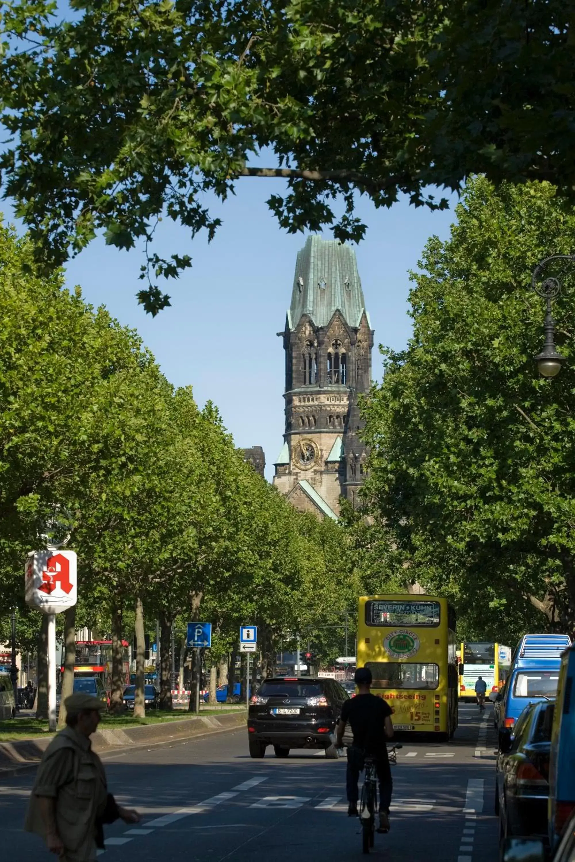 Nearby landmark in easyHotel Berlin Hackescher Markt