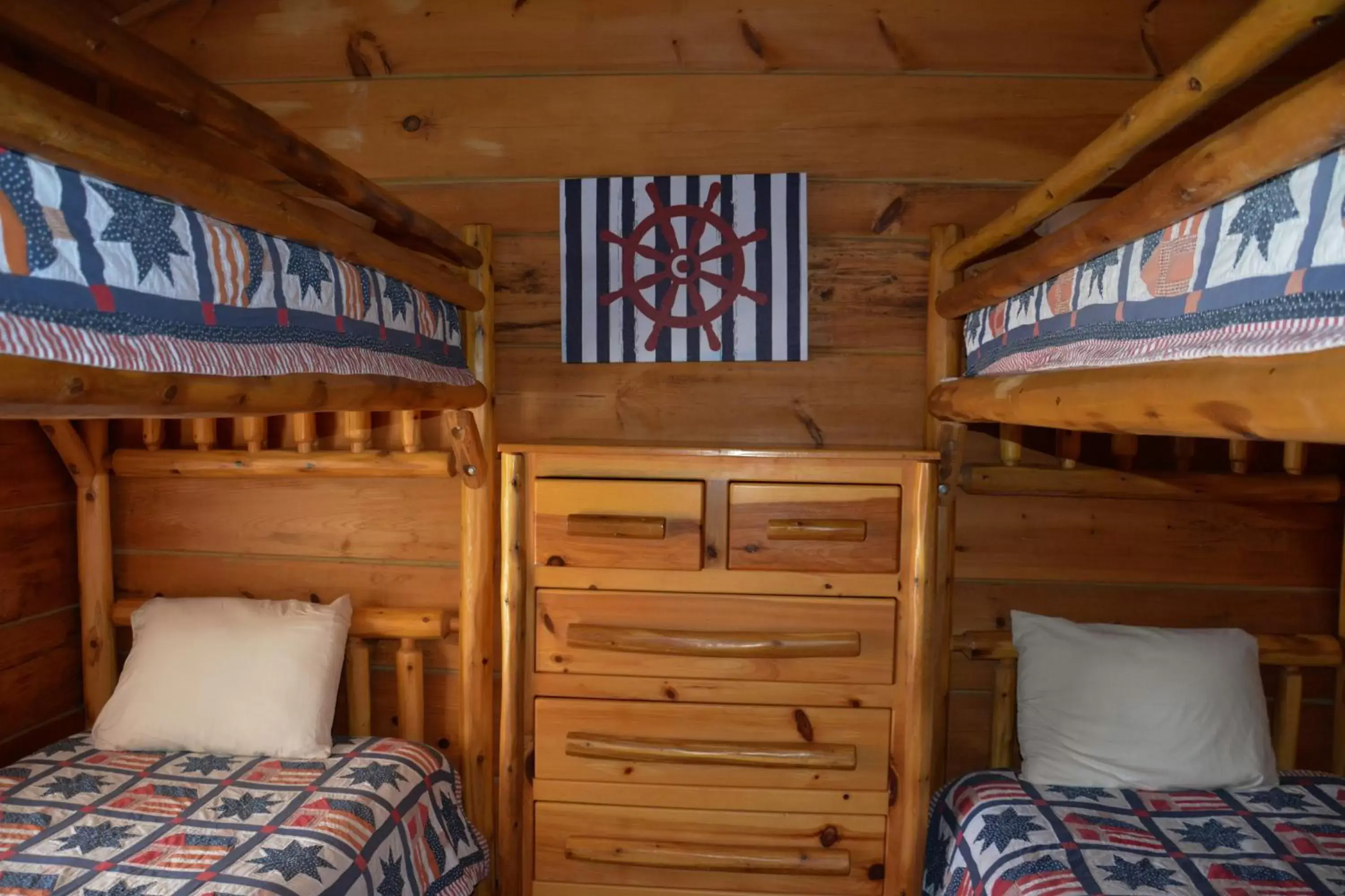 Bunk Bed in Camp Mack, A Guy Harvey Lodge