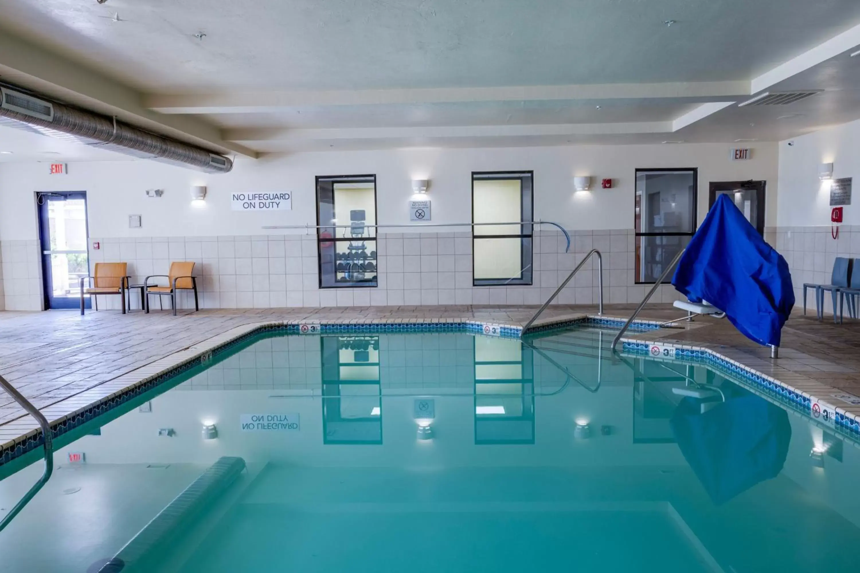 Swimming Pool in Courtyard by Marriott Oklahoma City North/Quail Springs