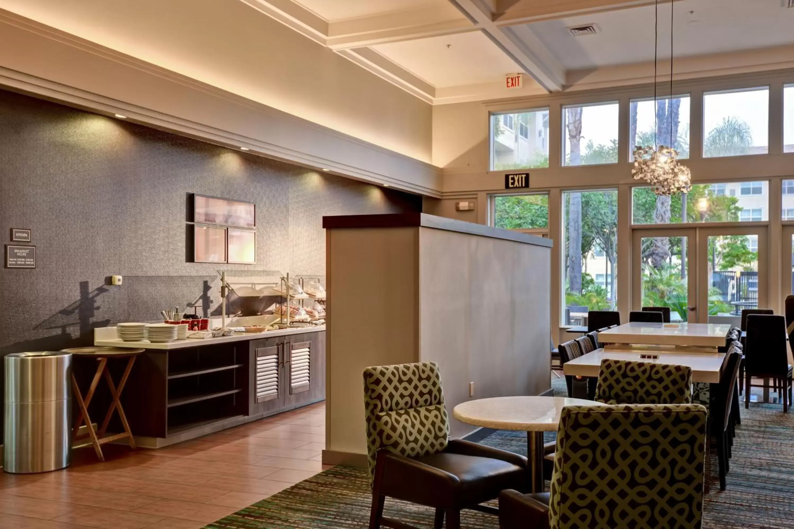 Breakfast, Restaurant/Places to Eat in Residence Inn Los Angeles LAX/El Segundo