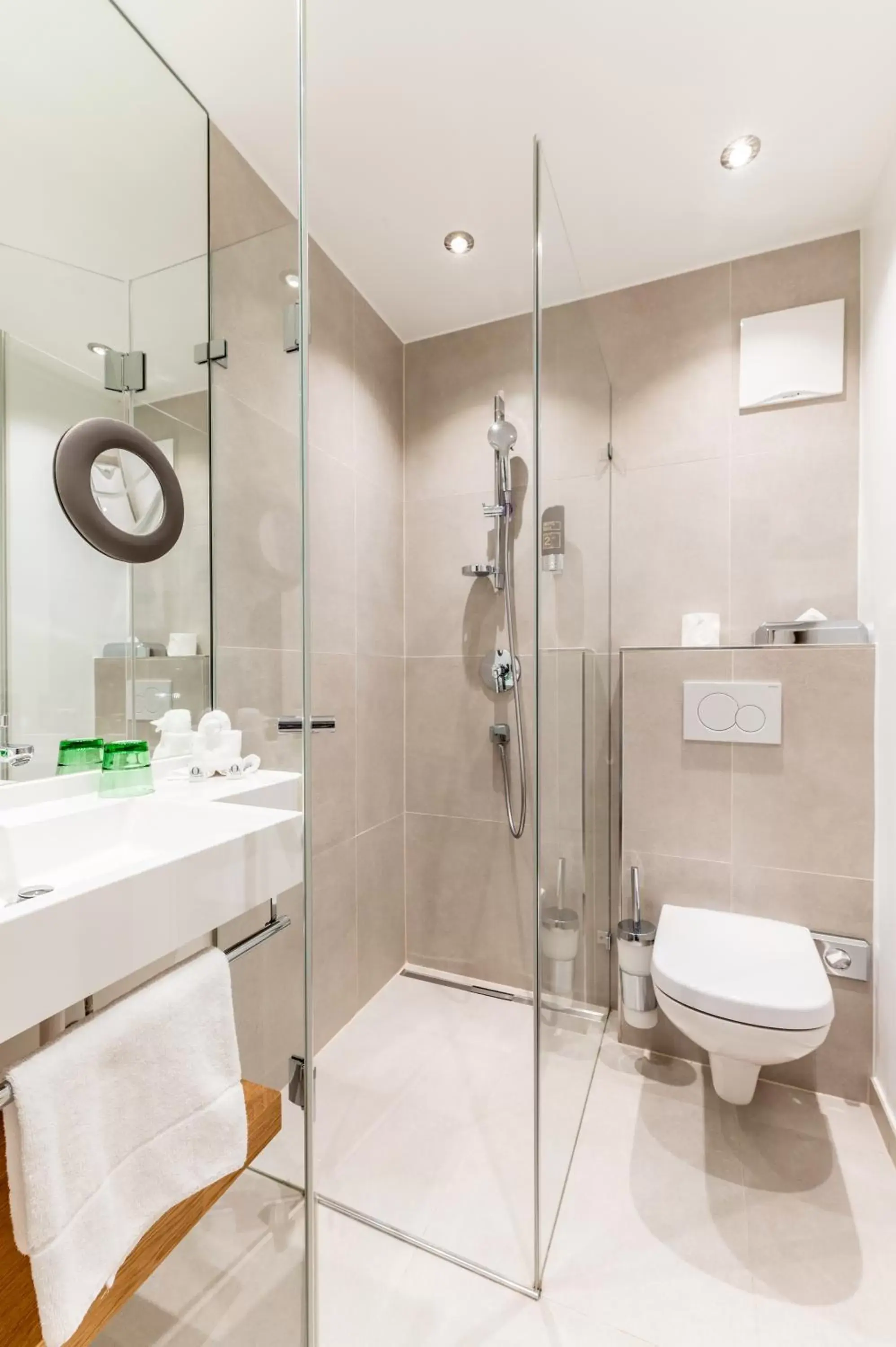 Classic Double Room without Balcony in Hotel Bruggwirt Classic Double Room without Balcony in Hotel Bruggwirt