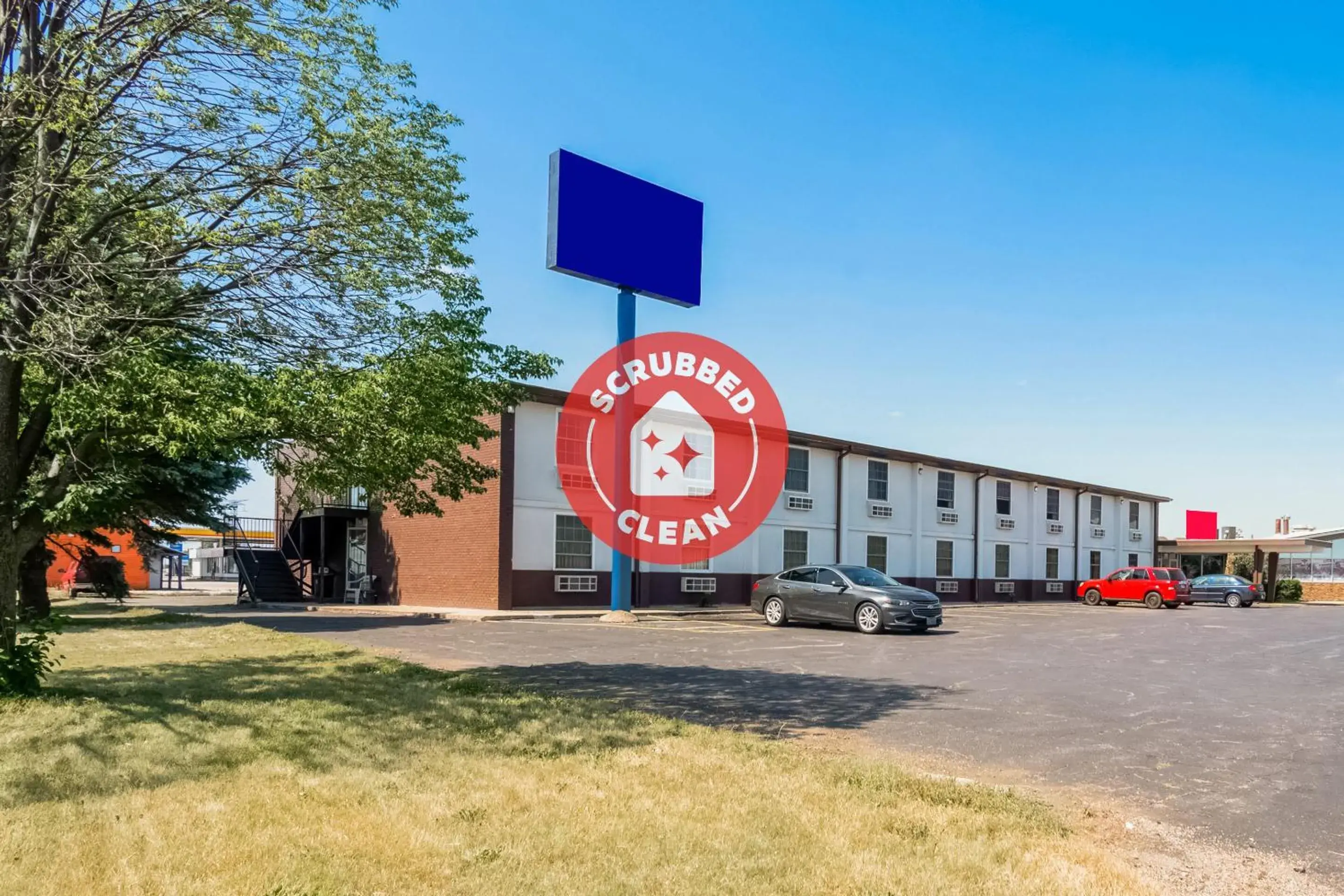 Facade/entrance in OYO Hotel Morton East Peoria I-74 Facade/entrance in OYO Hotel Morton East Peoria I-74