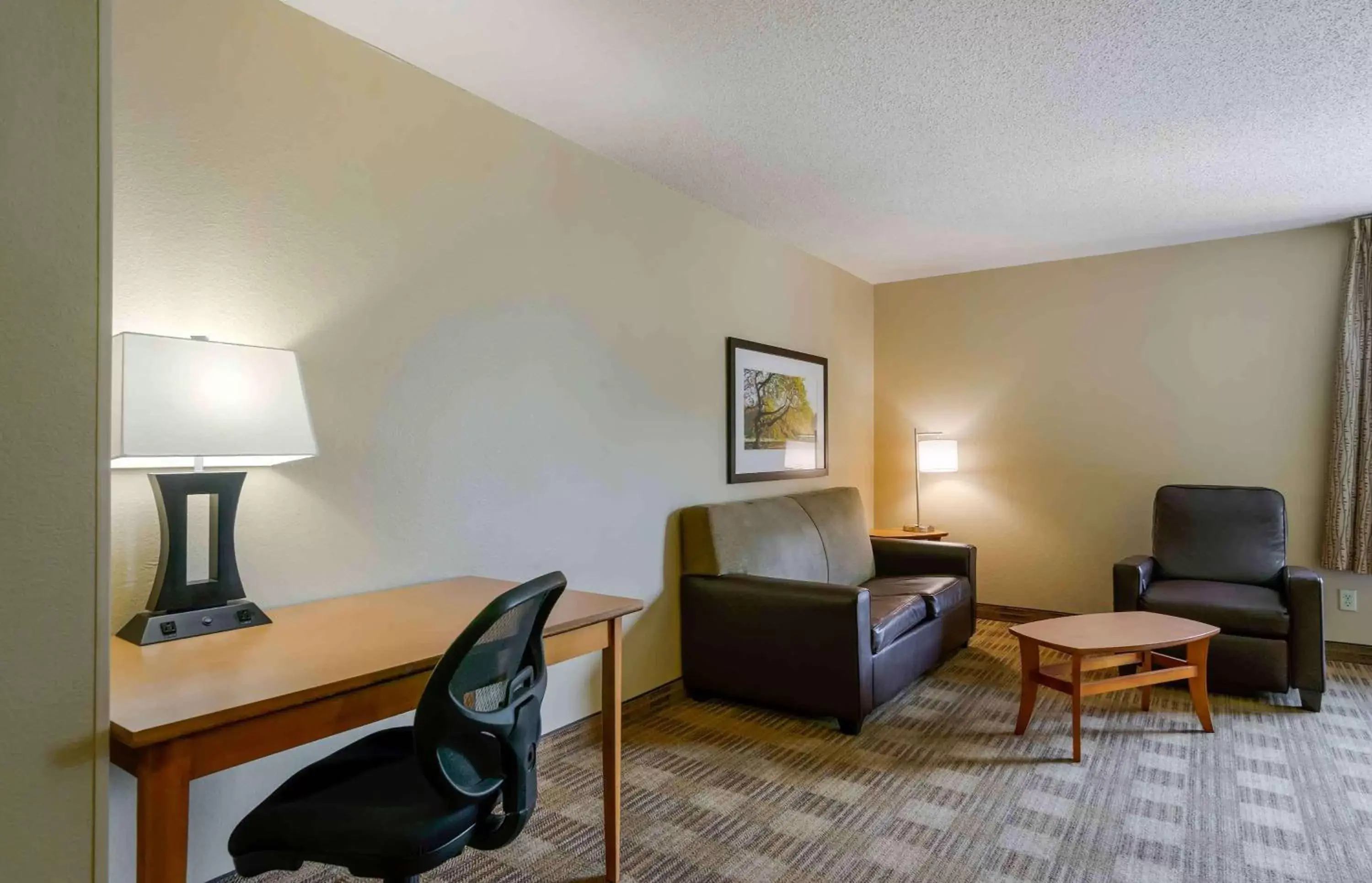 Bedroom, Seating Area in Extended Stay America Suites - Tampa - Airport - Memorial Hwy