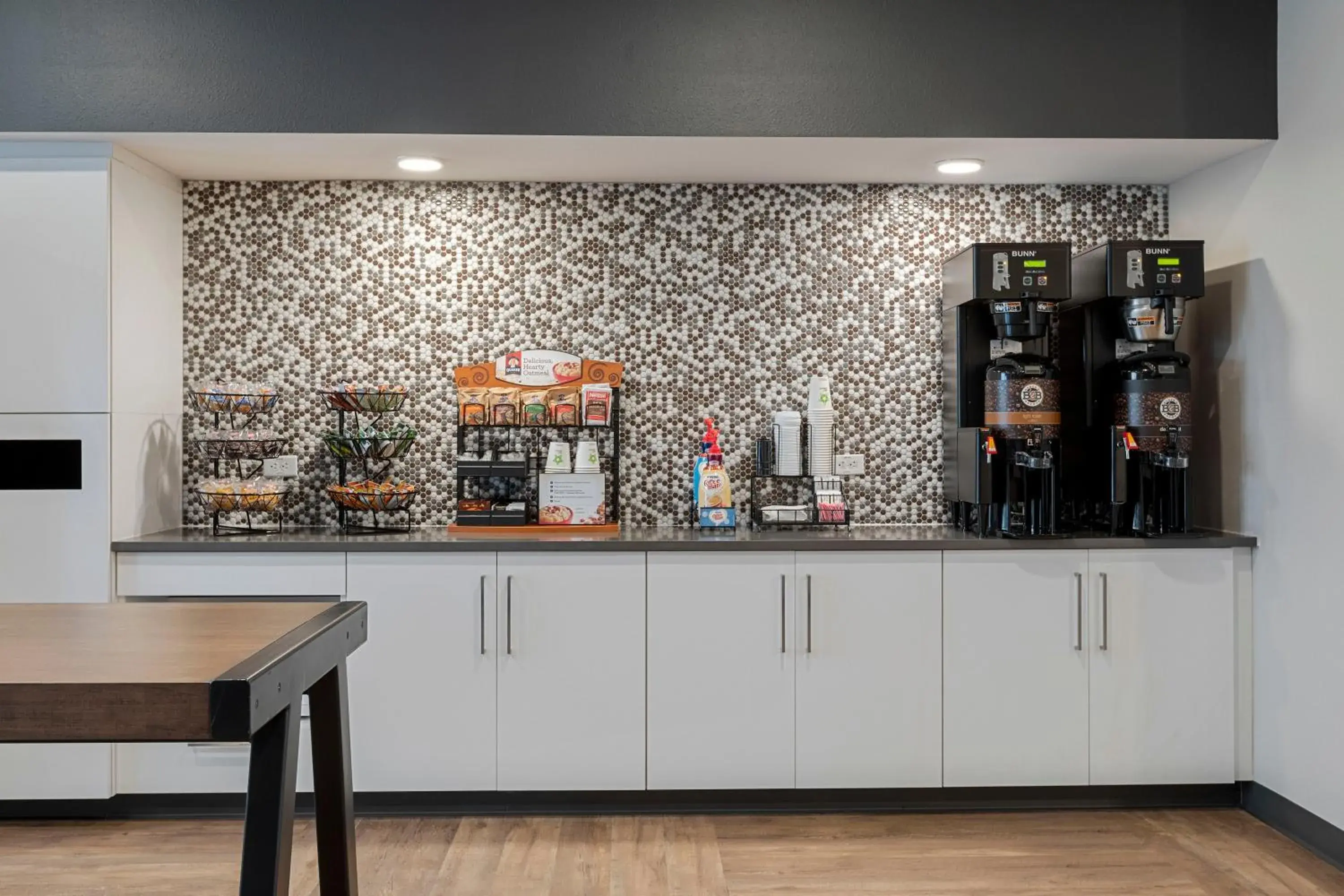 Coffee/tea facilities in Extended Stay America Premier Suites - Augusta