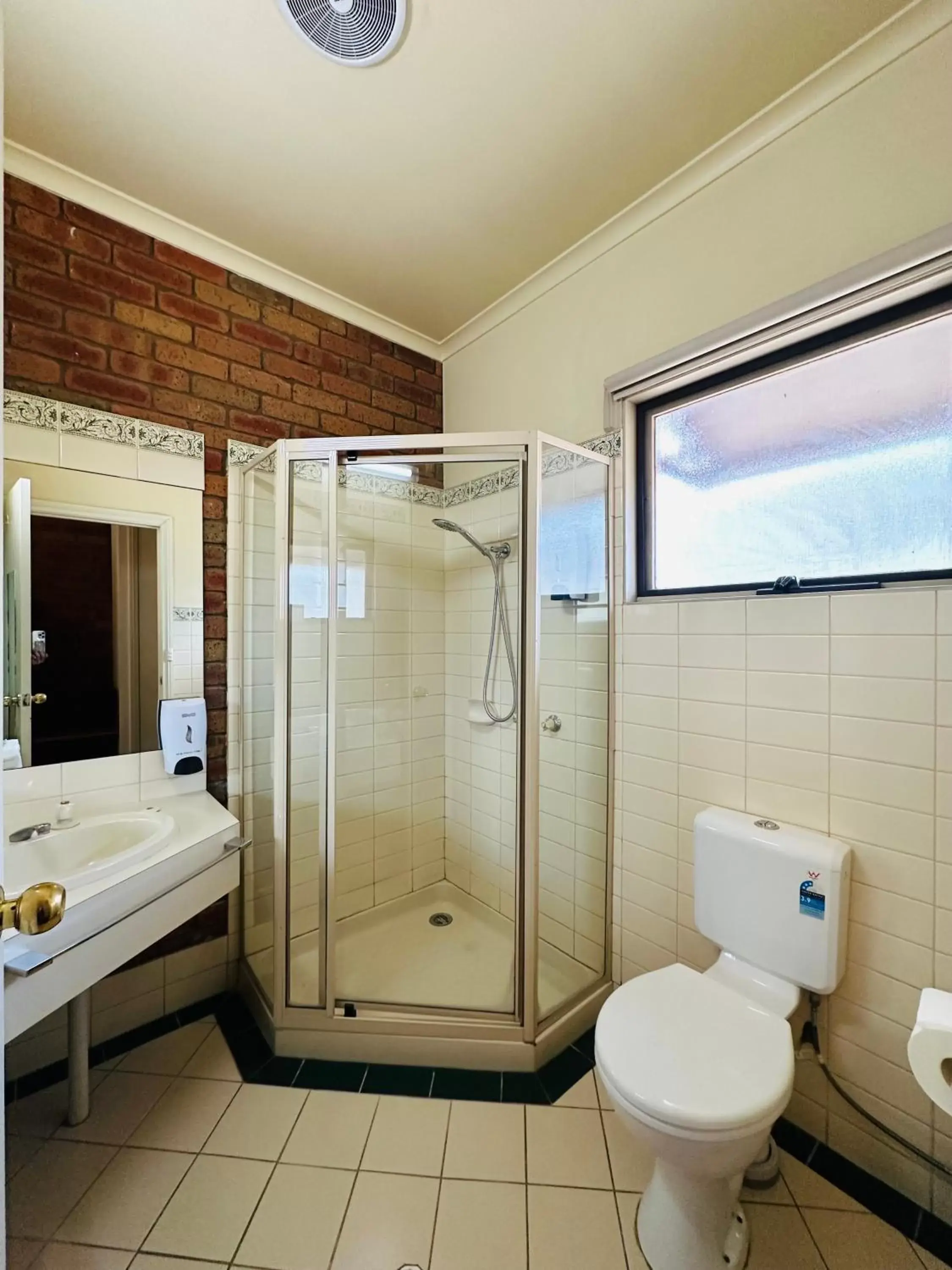 Toilet, Bathroom in Early Australian Motor Inn