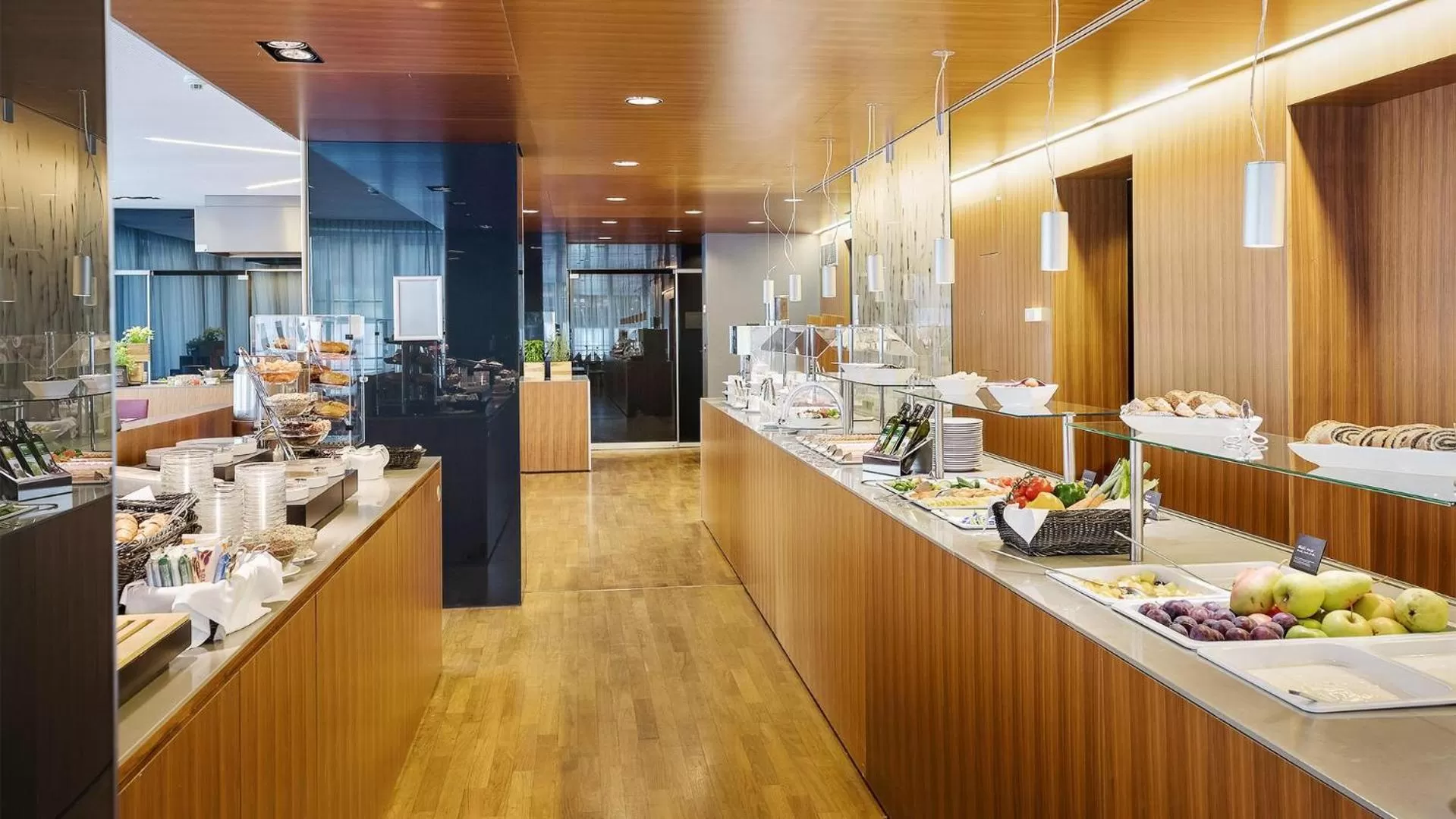 Restaurant/places to eat in Austria Trend Hotel Europa Wien