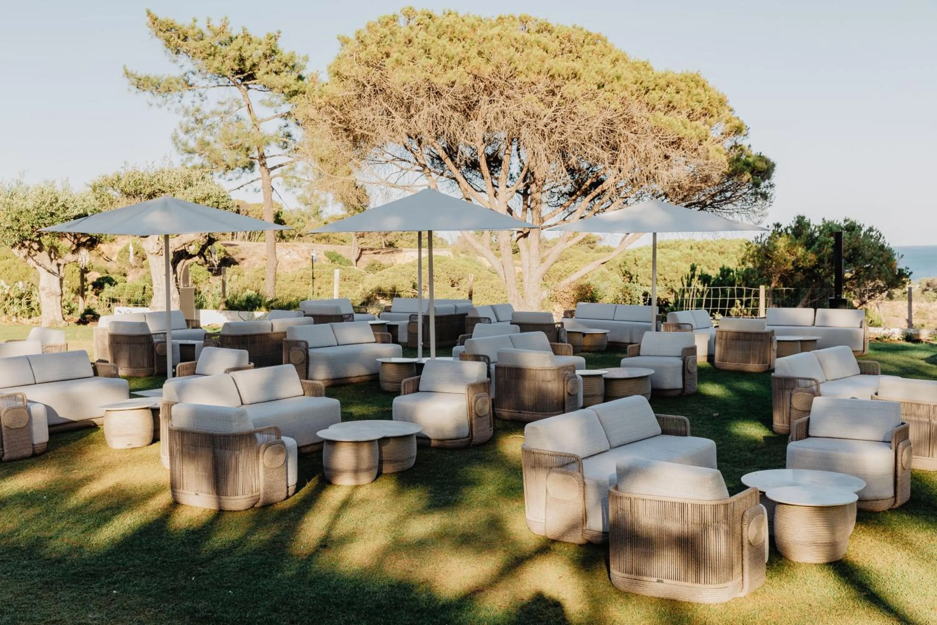 Restaurant/places to eat in W Residences Algarve