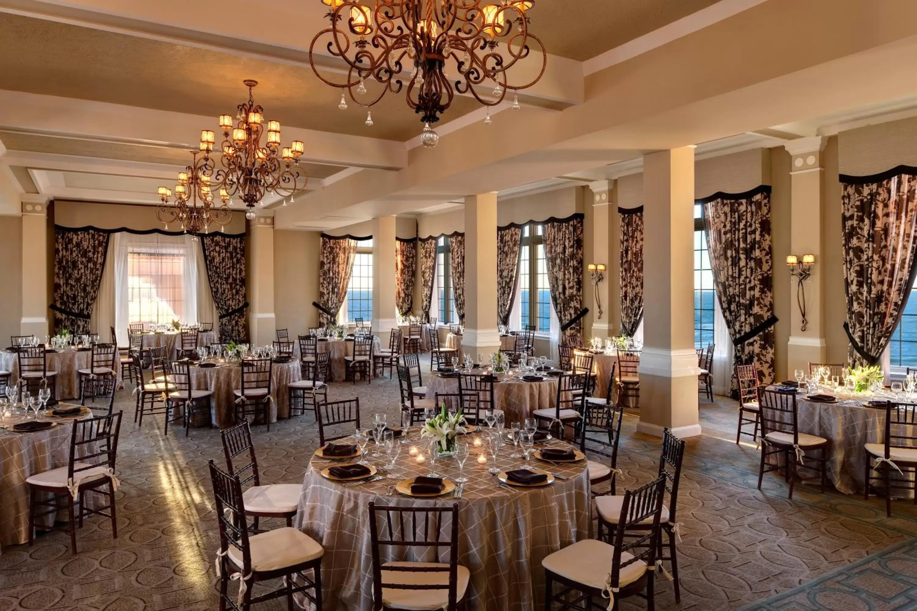 Banquet/Function facilities, Restaurant/Places to Eat in The Don CeSar